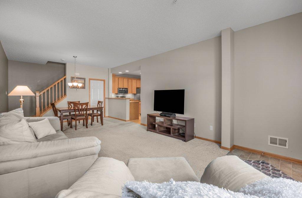 3rd image of 4478 Rosemary Wy #4, Hugo, MN 55038 | MLS# 7126619