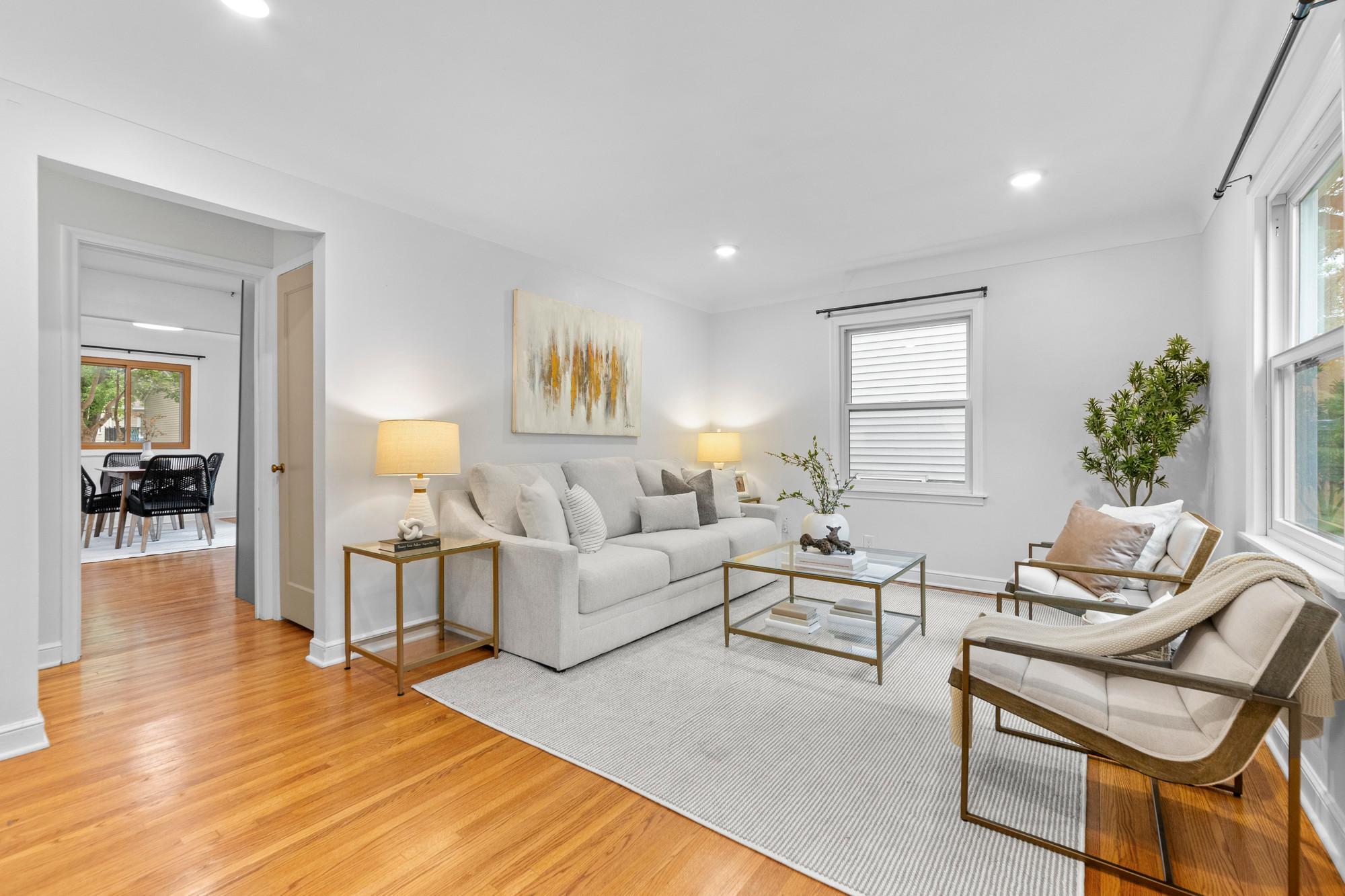 3rd image of 2729 Hampshire Ave S, Minneapolis, MN 55426 | MLS# 7126621