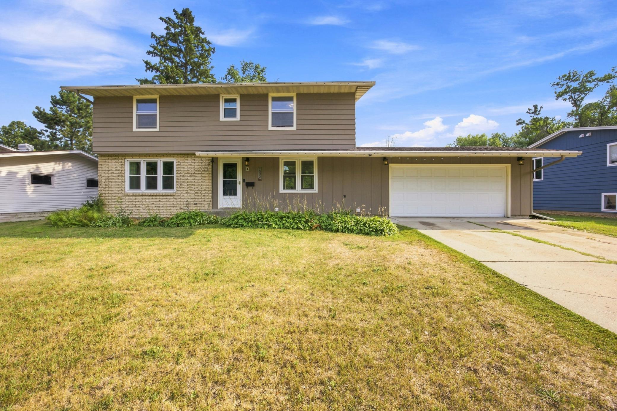 1st image of 1002 24th Ave S, Fargo, ND 58103 | MLS# 7126631