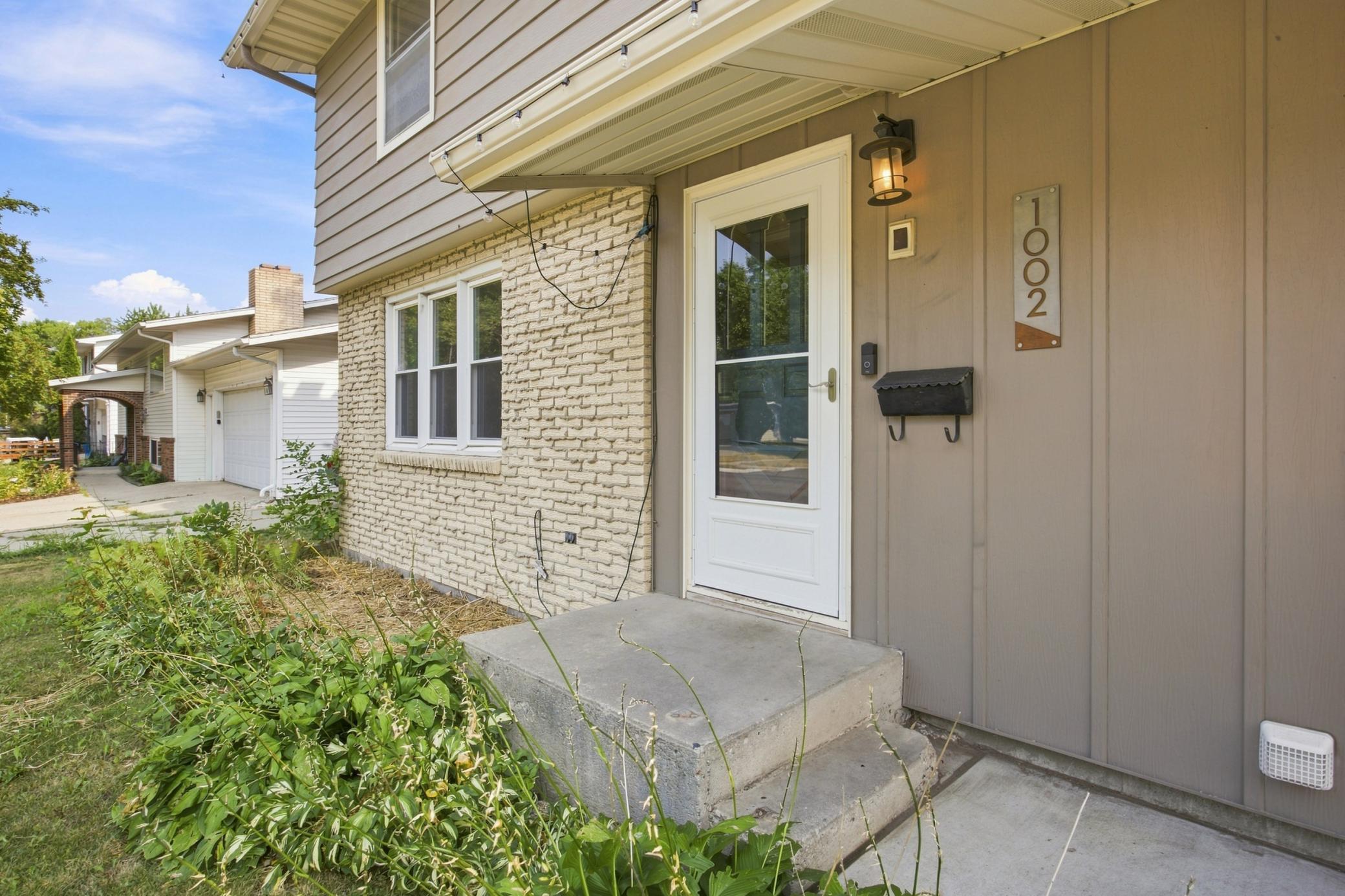 2nd image of 1002 24th Ave S, Fargo, ND 58103 | MLS# 7126631