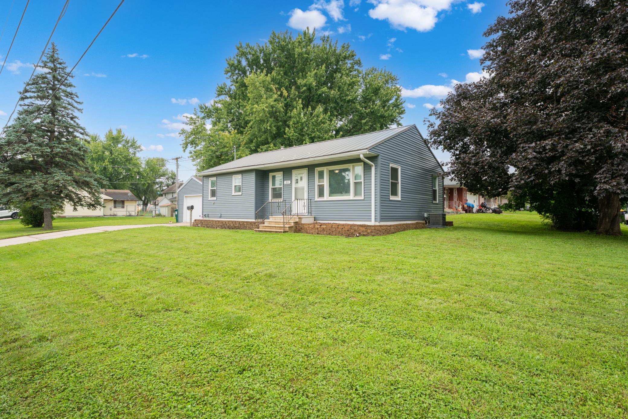 1st image of 311 4th Ave Se, Stewartville, MN 55976 | MLS# 7126660