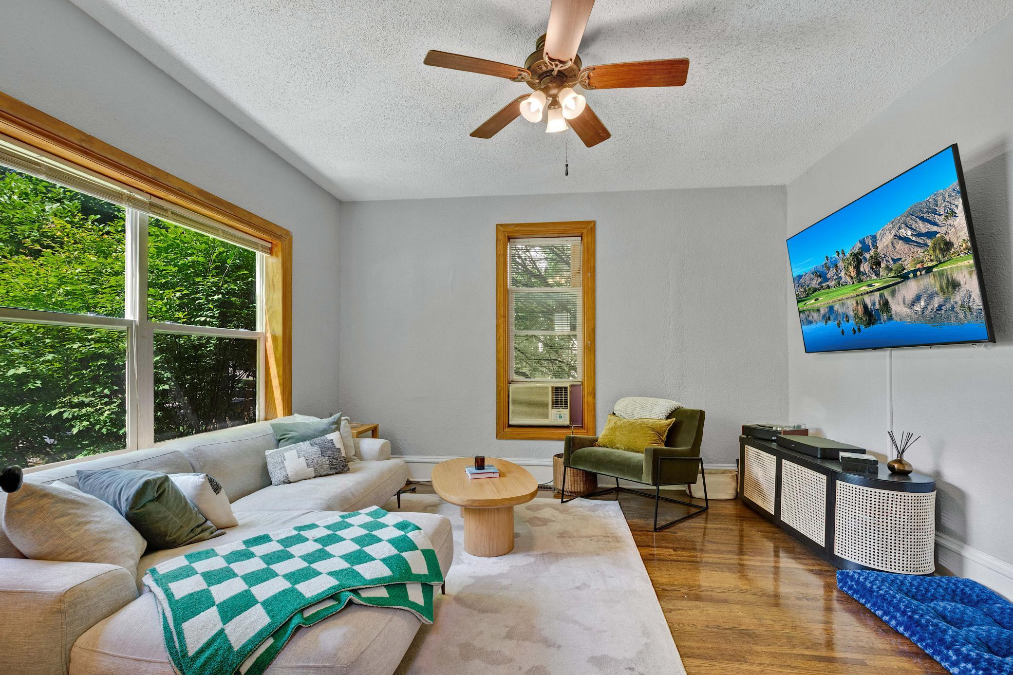 3rd image of 2515 Fillmore St Ne, Minneapolis, MN 55418 | MLS# 7126770