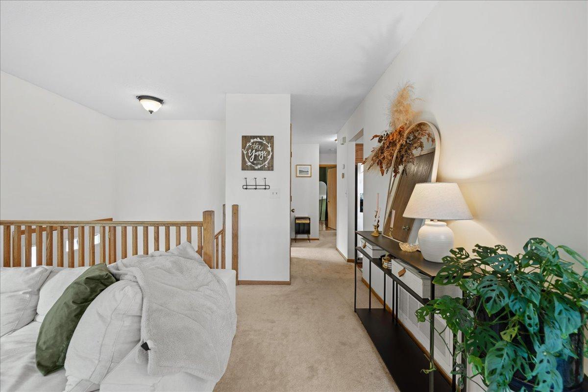 4th image of 2823 Wimbledon Rdg, Saint Paul, MN 55125 | MLS# 7126775