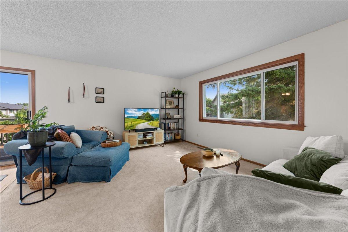5th image of 2823 Wimbledon Rdg, Saint Paul, MN 55125 | MLS# 7126775