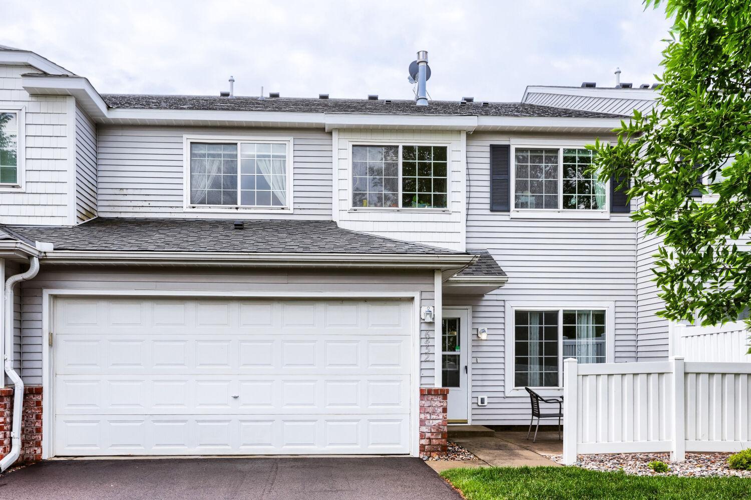 2nd image of 6452 158th St W, Saint Paul, MN 55124 | MLS# 7126823