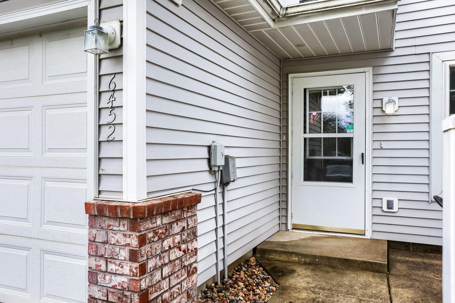 3rd image of 6452 158Th St W, Saint Paul, MN 55124 | MLS# 7126823