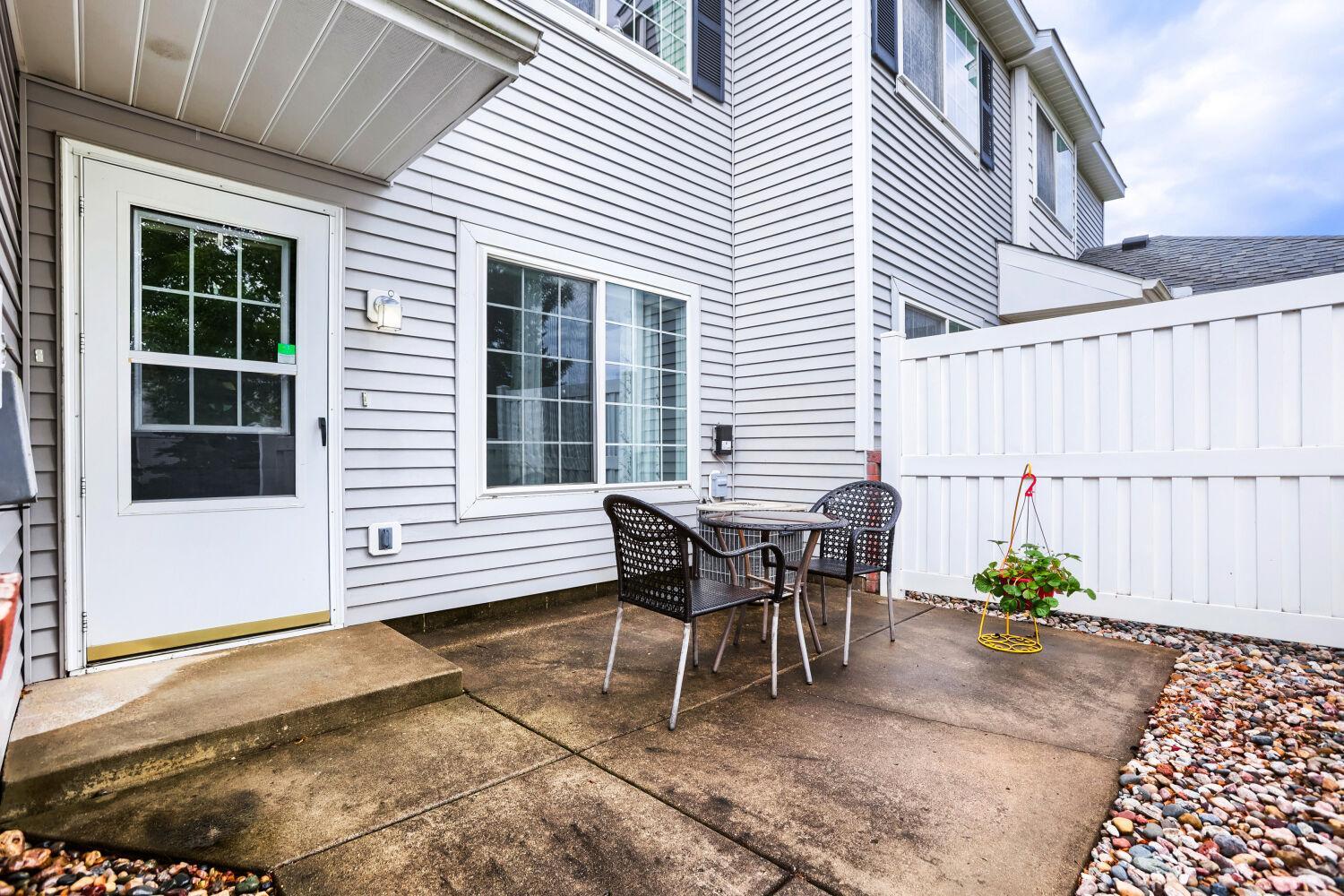 19th image of 6452 158th St W, Saint Paul, MN 55124 | MLS# 7126823