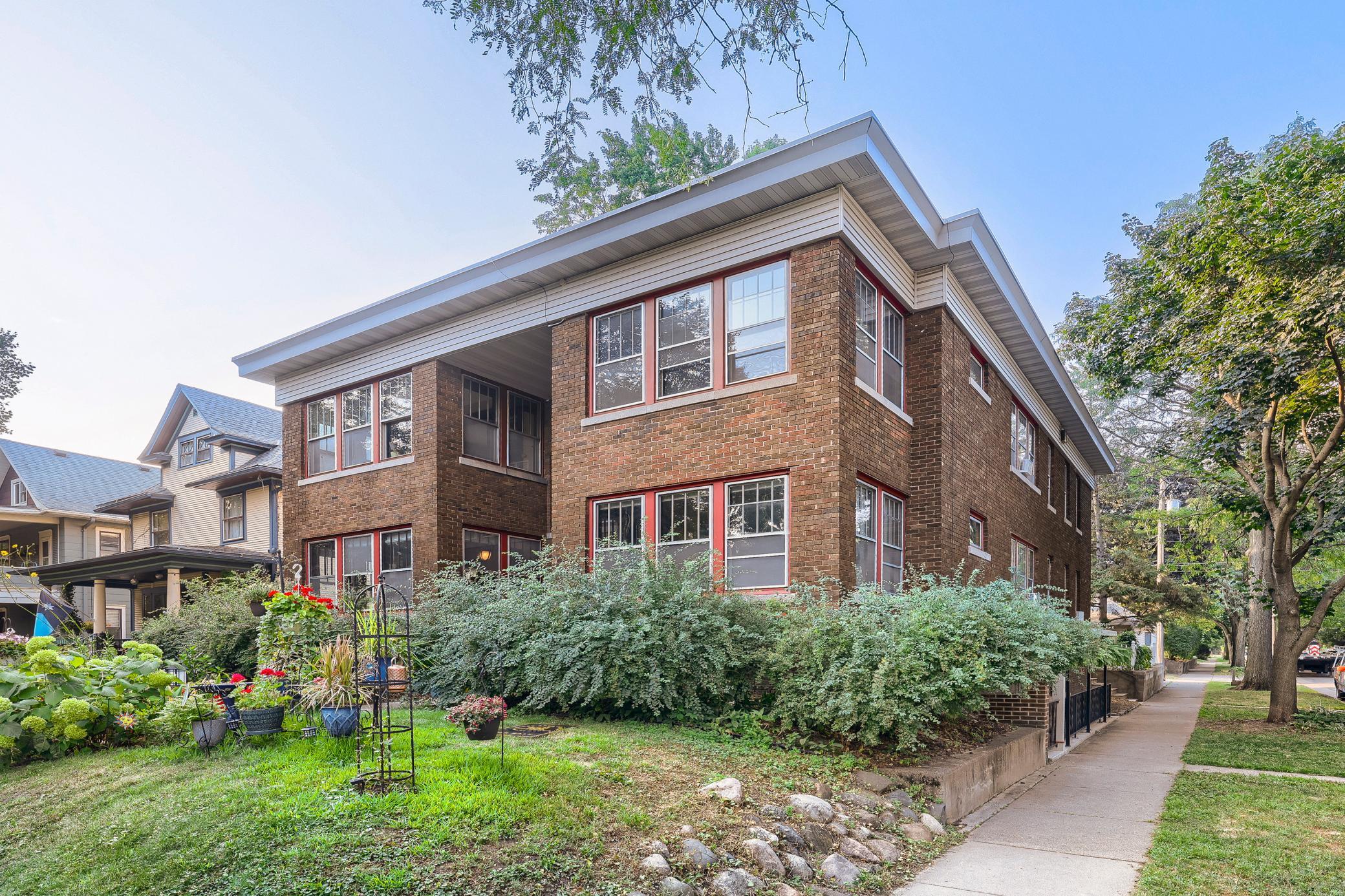 2nd image of 1664 Ashland Ave #3, Saint Paul, MN 55104 | MLS# 7126827