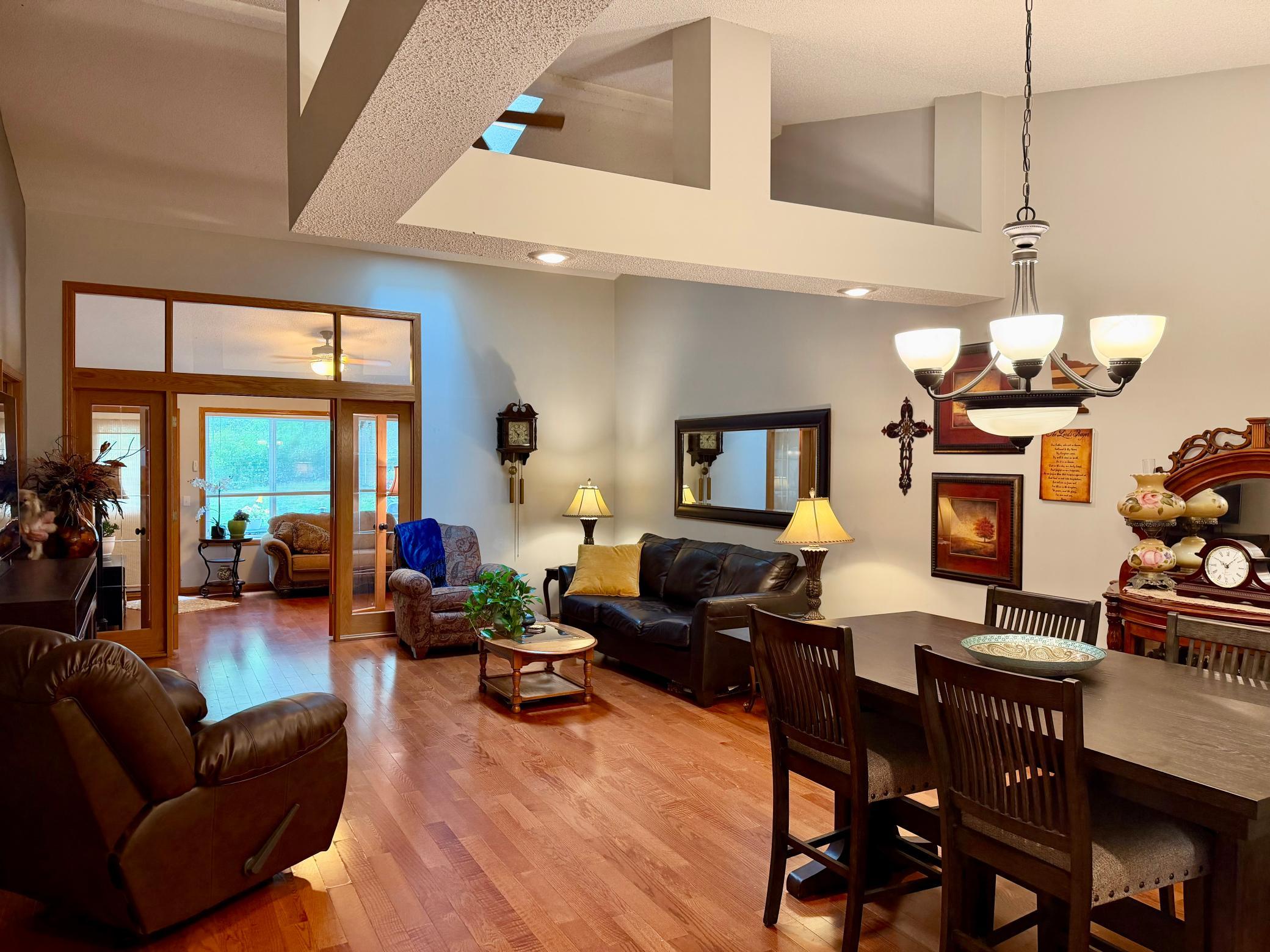 5th image of 18699 Kalmar Ct, Lakeville, MN 55044 | MLS# 7126832