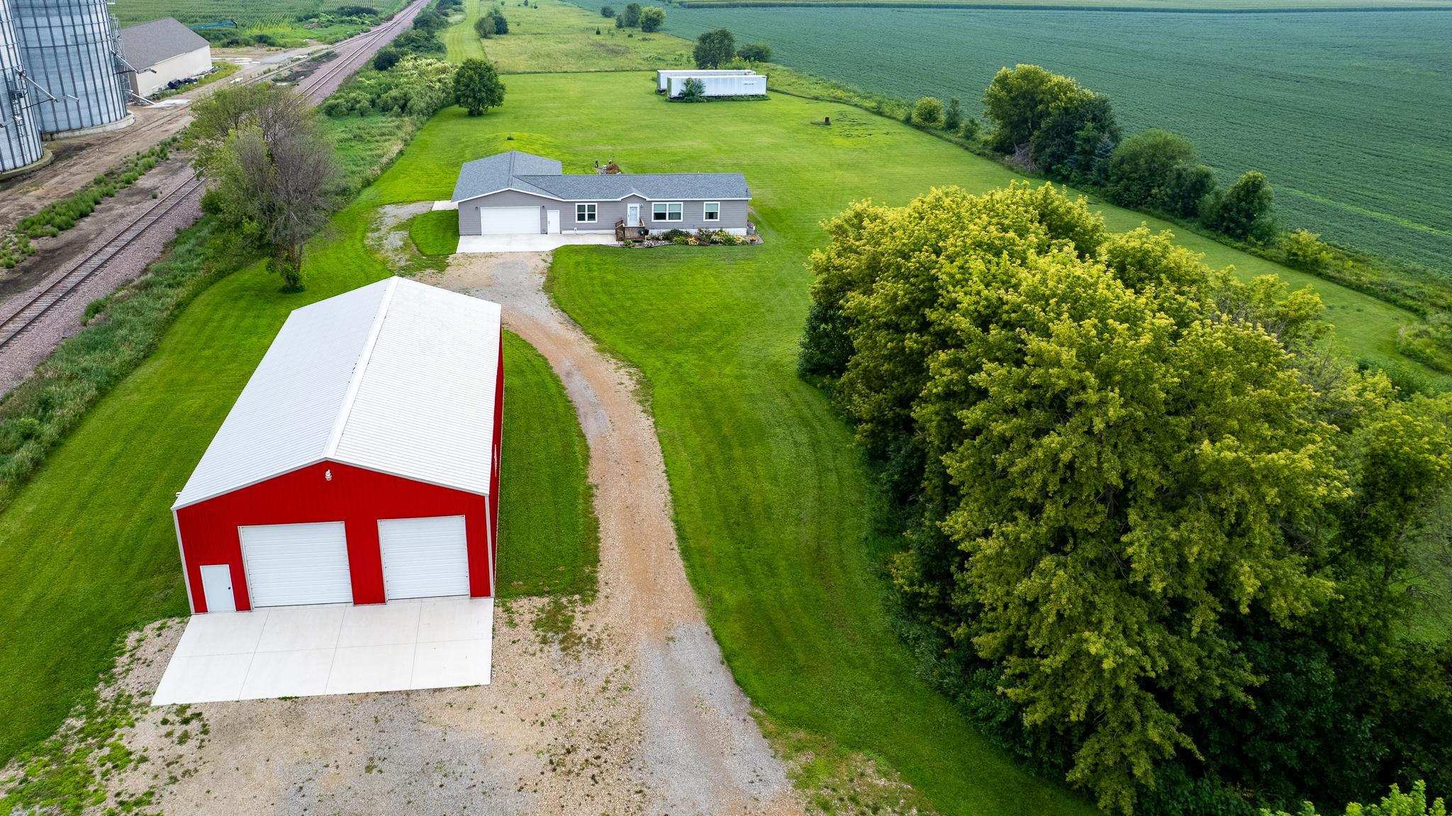 1st image of 21509 700th Ave, Alden, MN 56009 | MLS# 7126834