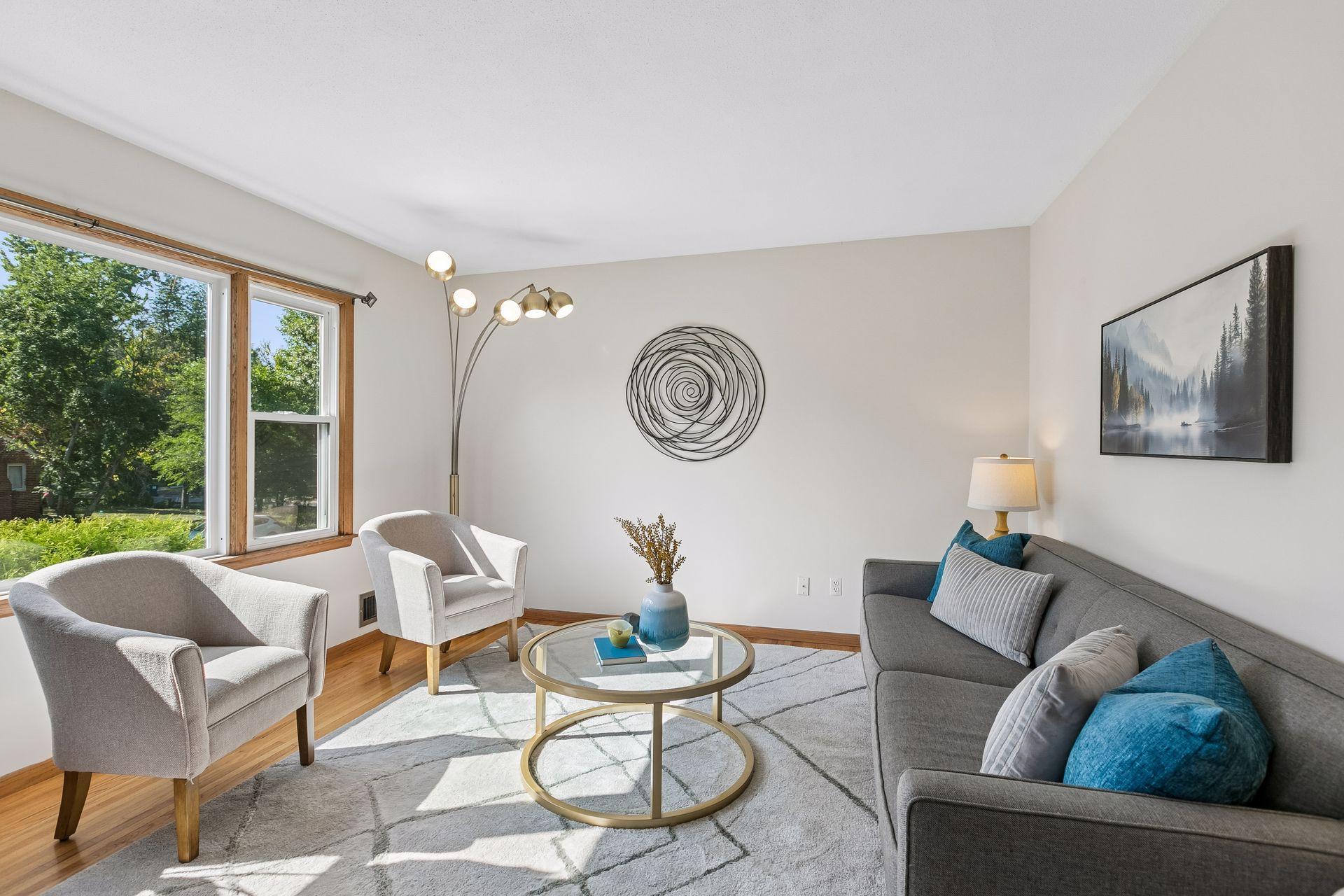 4th image of 4849 E Upland Crst, Minneapolis, MN 55421 | MLS# 7126841