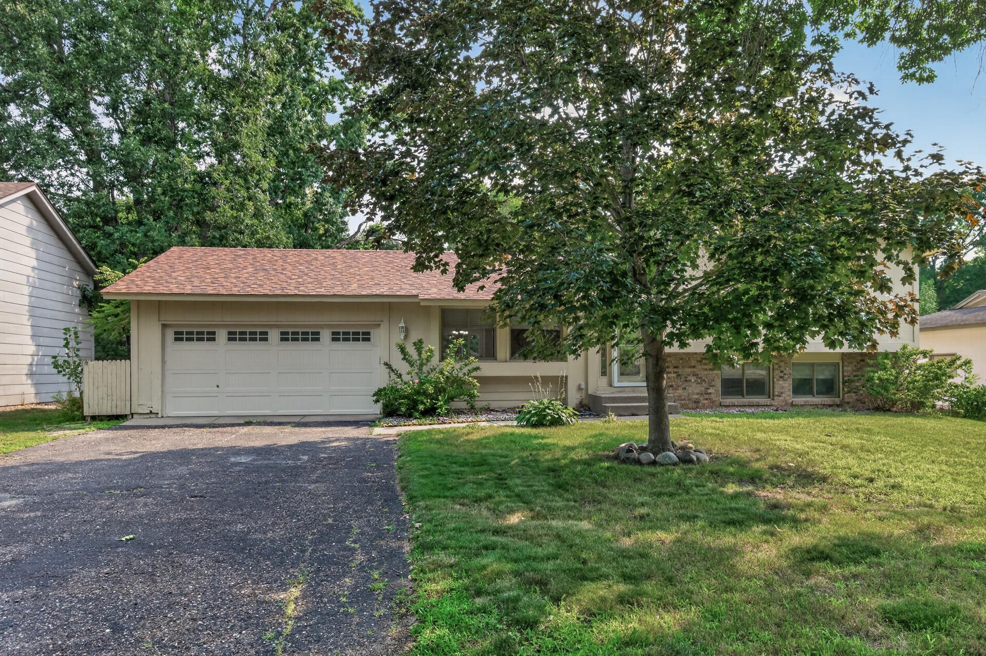 4th image of 7460 Berkshire Wy, Maple Grove, MN 55311 | MLS# 7126871
