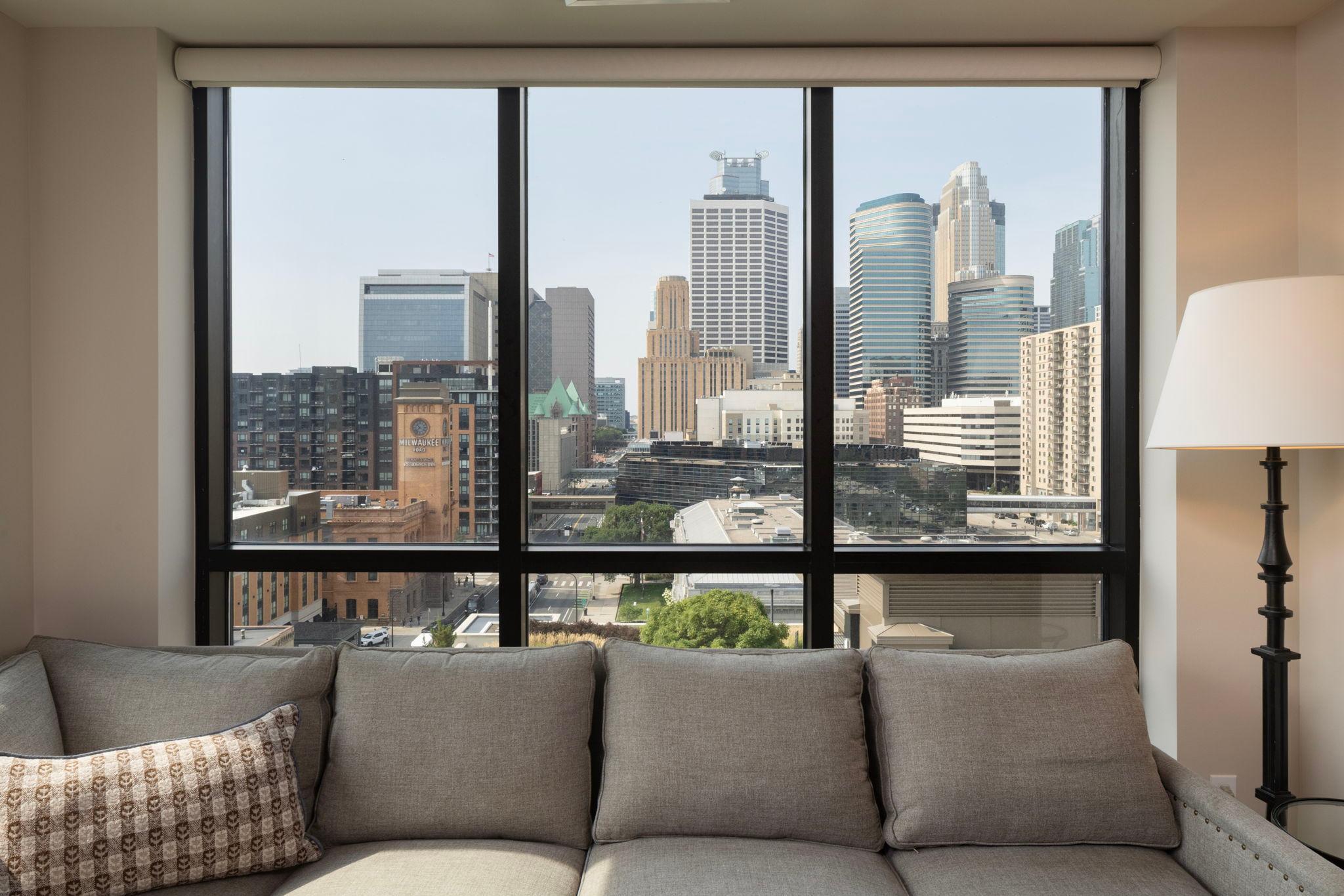 2nd image of 100 3Rd Ave S #907, Minneapolis, MN 55401 | MLS# 7126910