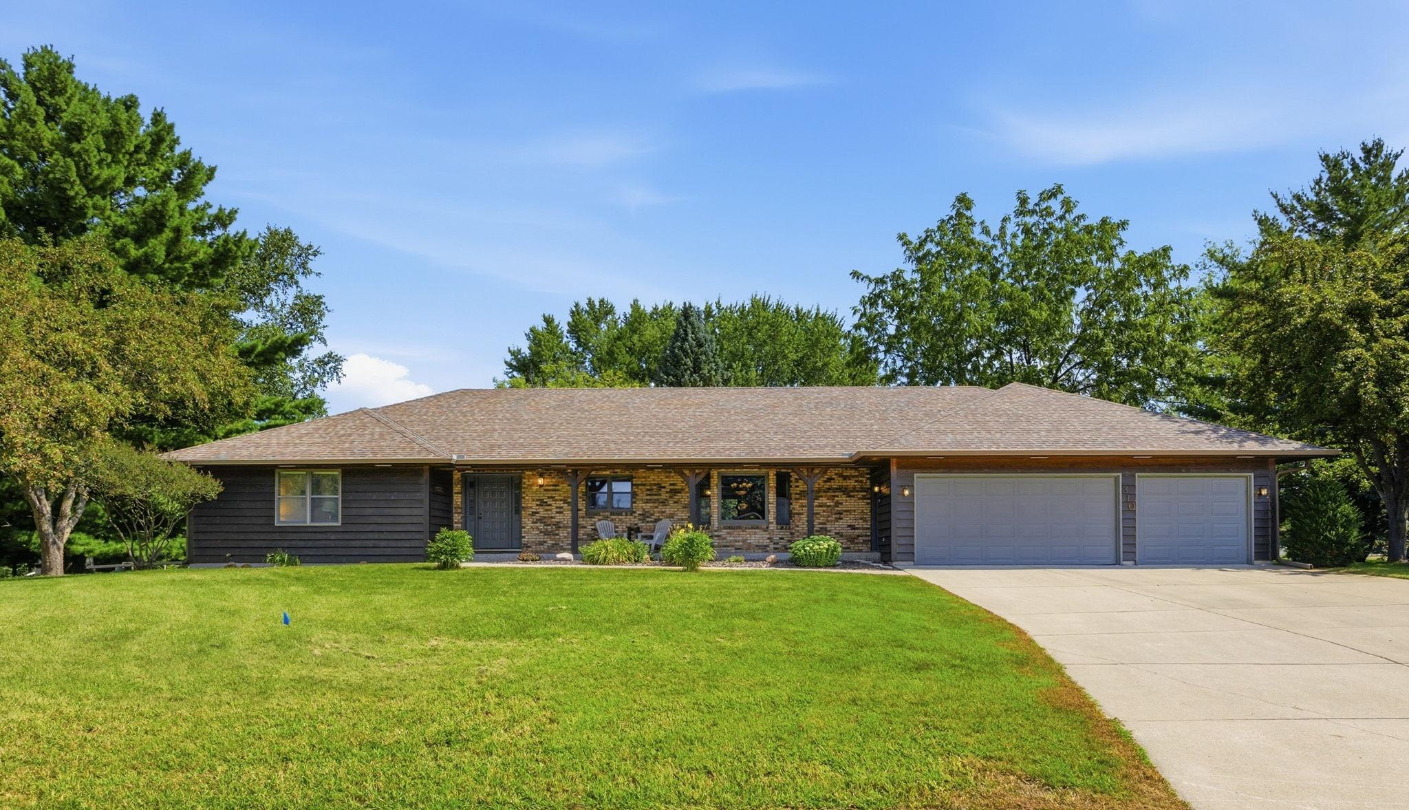 1st image of 310 Lincoln St, Young America, MN 55397 | MLS# 7126922