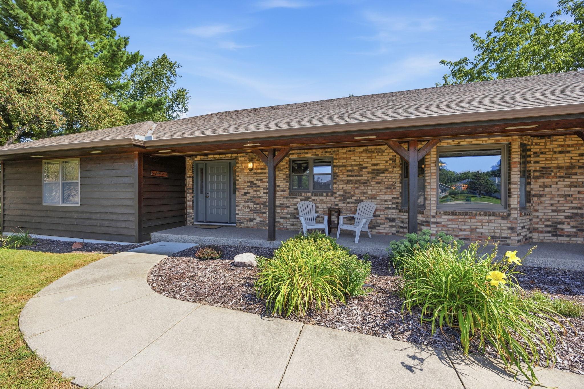 2nd image of 310 Lincoln St, Young America, MN 55397 | MLS# 7126922