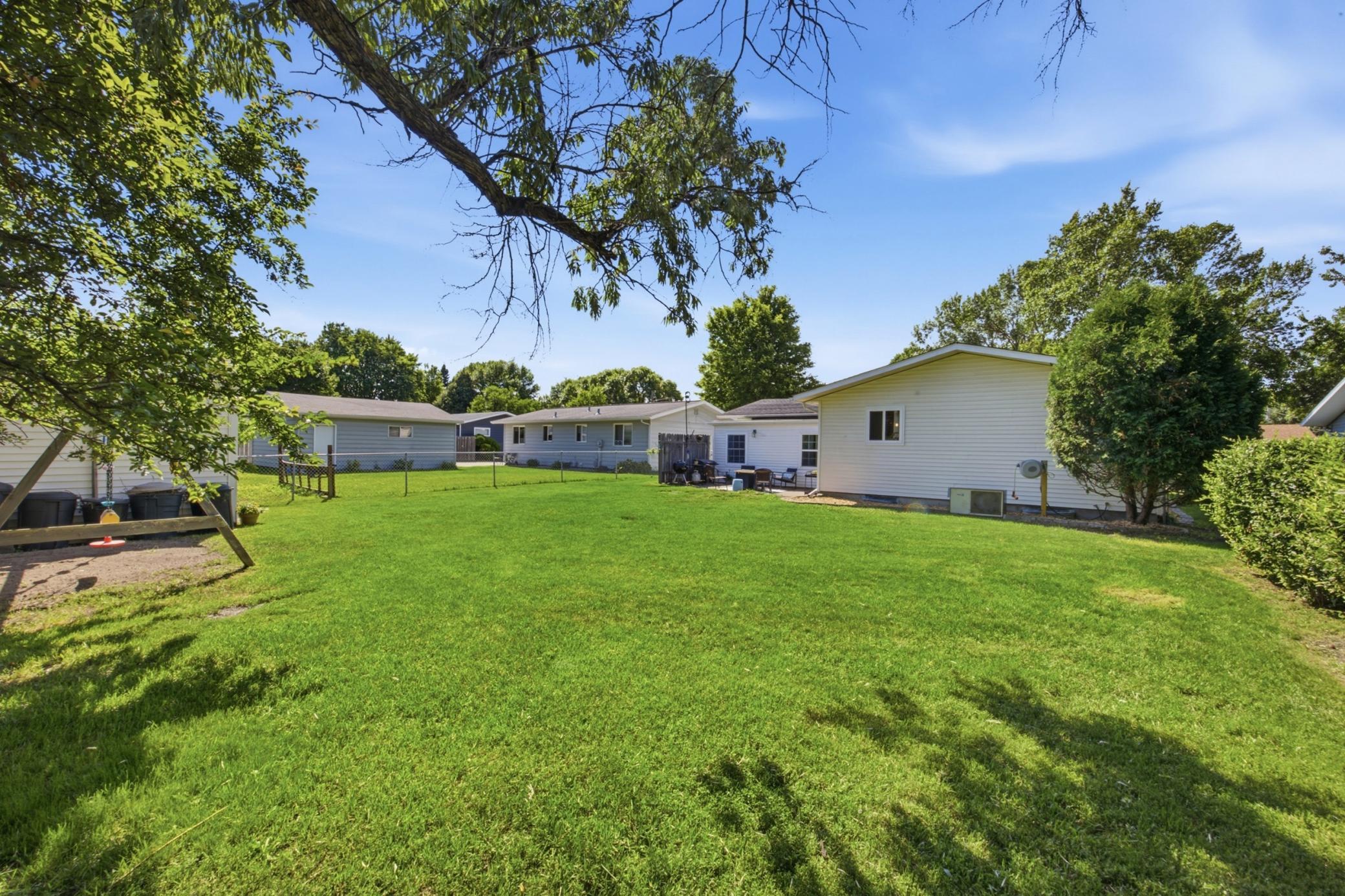 28th image of 428 Brook Ave, Moorhead, MN 56560 | MLS# 7126935
