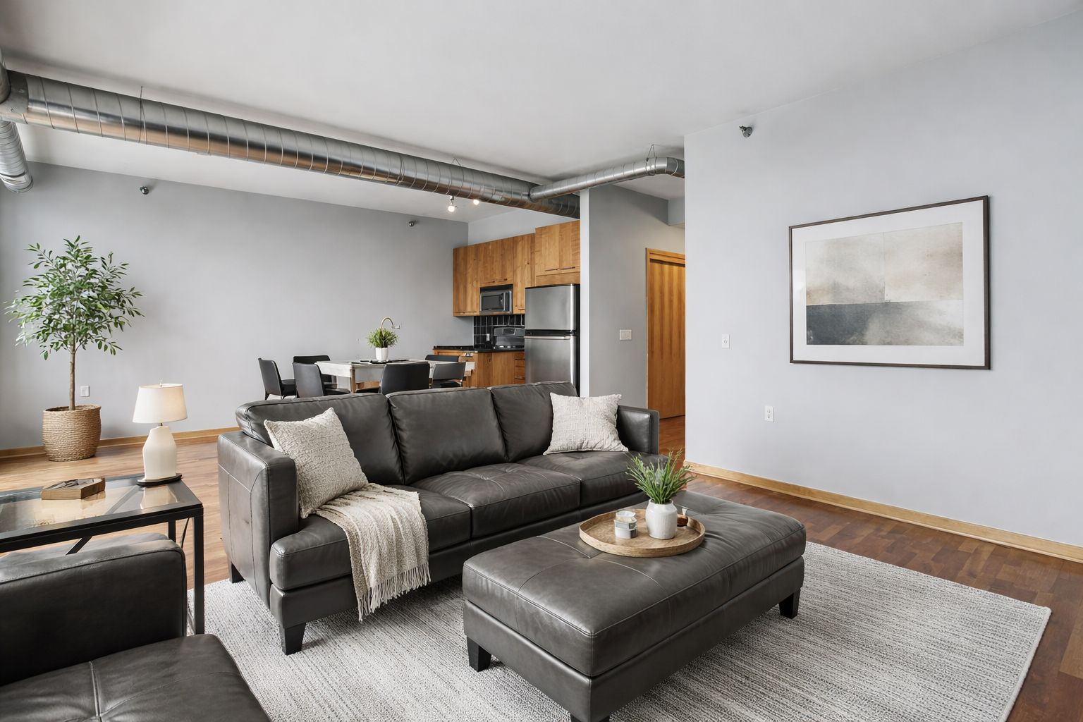 2nd image of 1211 Lagoon Ave #410, Minneapolis, MN 55408 | MLS# 7126987