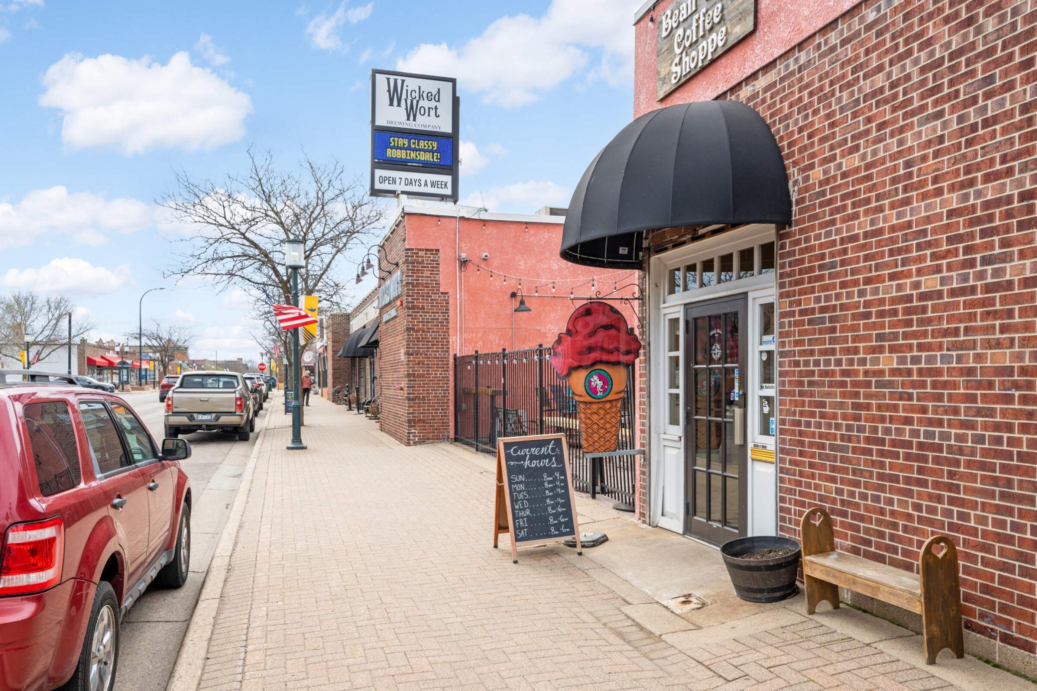 Listing Photo 2 - Condo for sale in building located at 3839 Quail Ave N, Minneapolis, MN 55422