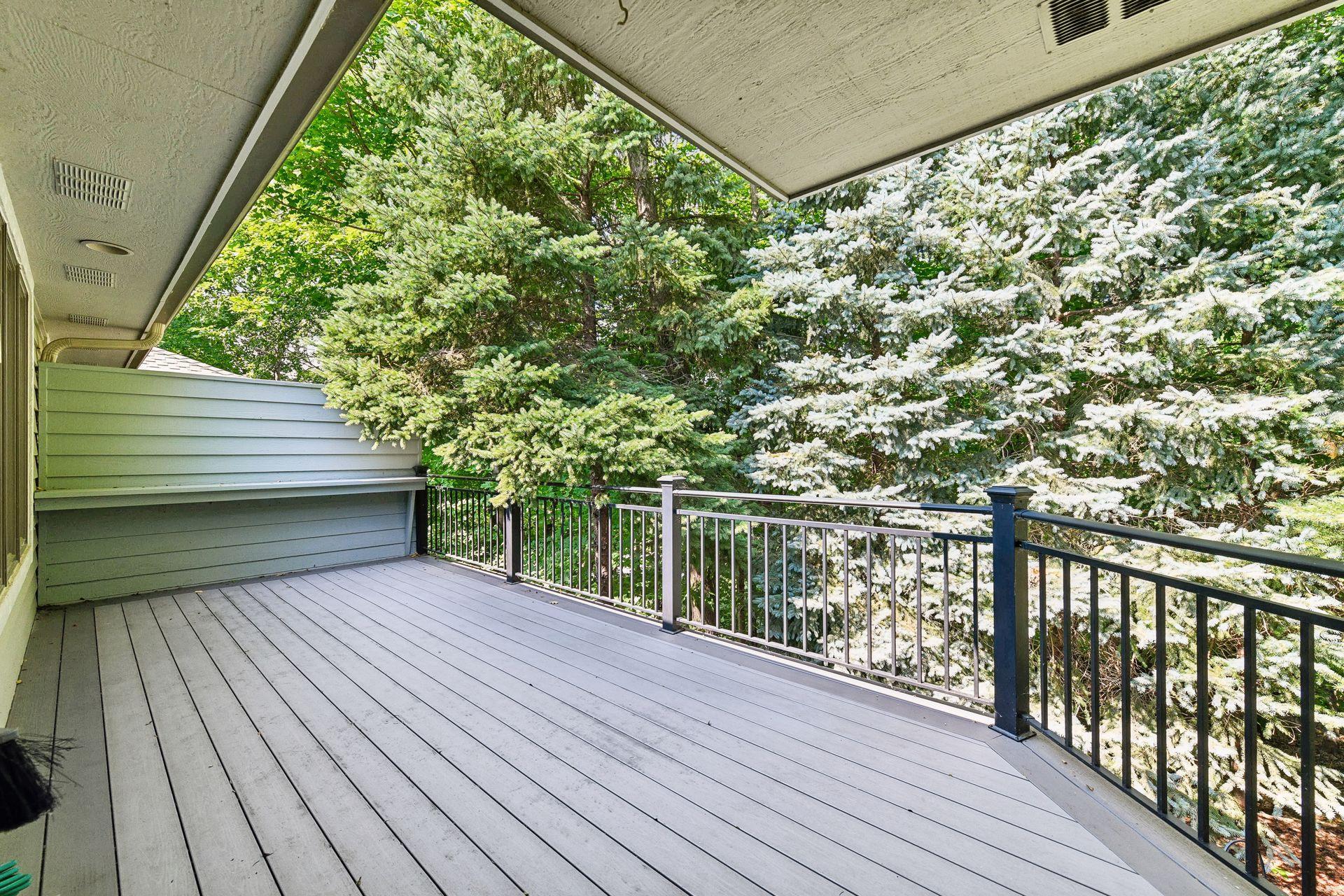 4th image of 1774 Green Crest Dr, Victoria, MN 55386 | MLS# 7126999