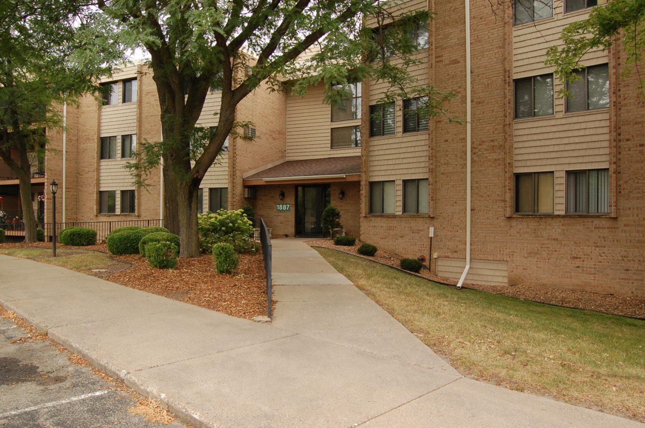 1st image of 1887 Silver Bell Rd #318, Saint Paul, MN 55122 | MLS# 7127007