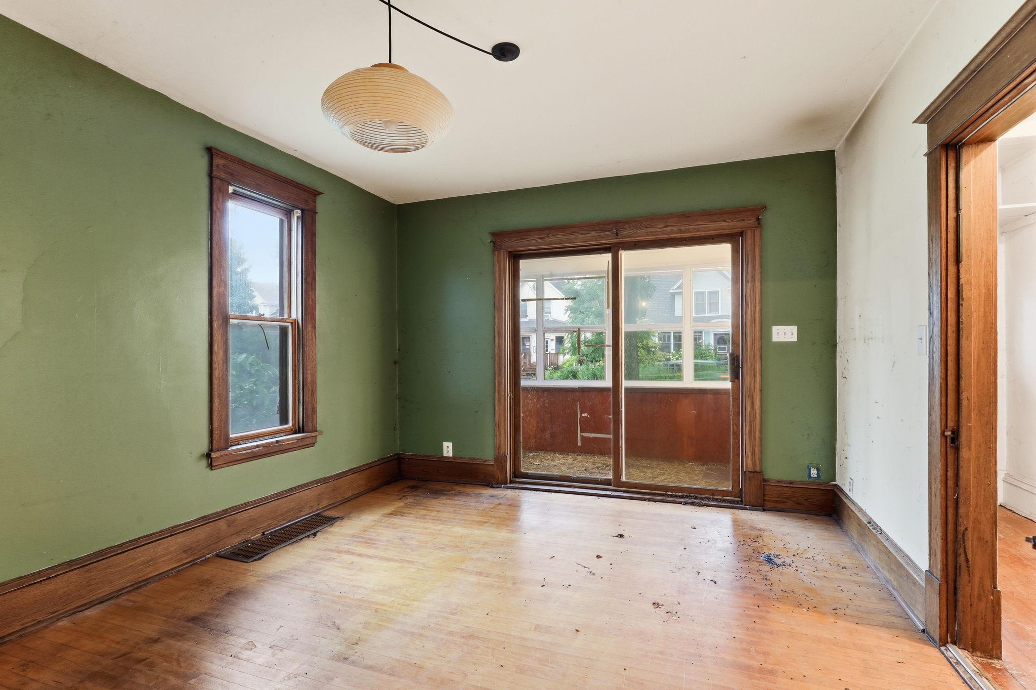 3rd image of 1611 Ne Madison St, Minneapolis, MN 55413 | MLS# 7127024
