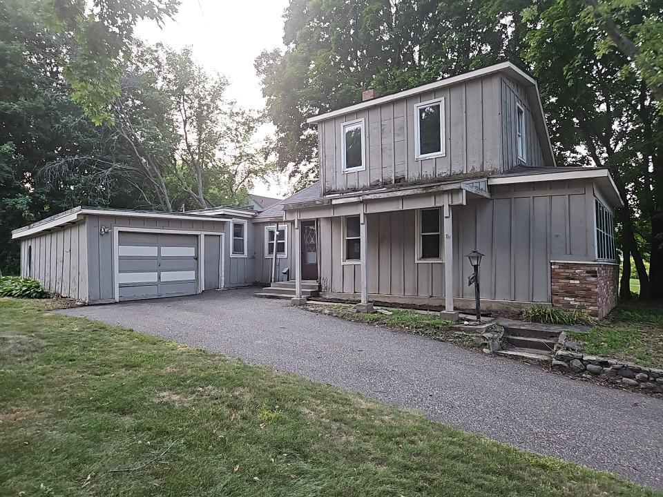 1st image of 1069 Seminole Ave, Saint Paul, MN 55118 | MLS# 7127075
