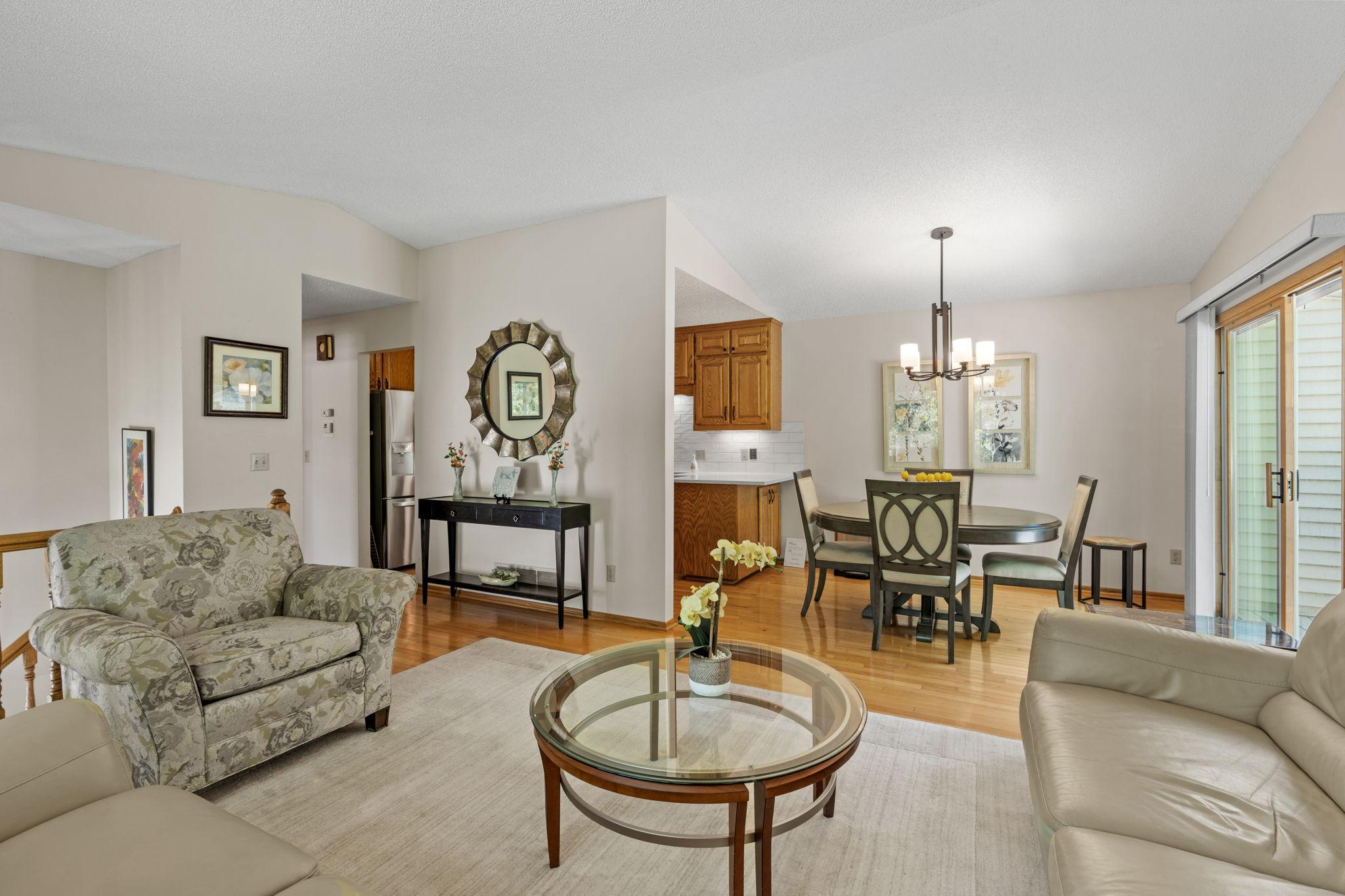 4th image of 9952 107Th Ave N, Maple Grove, MN 55369 | MLS# 7127079