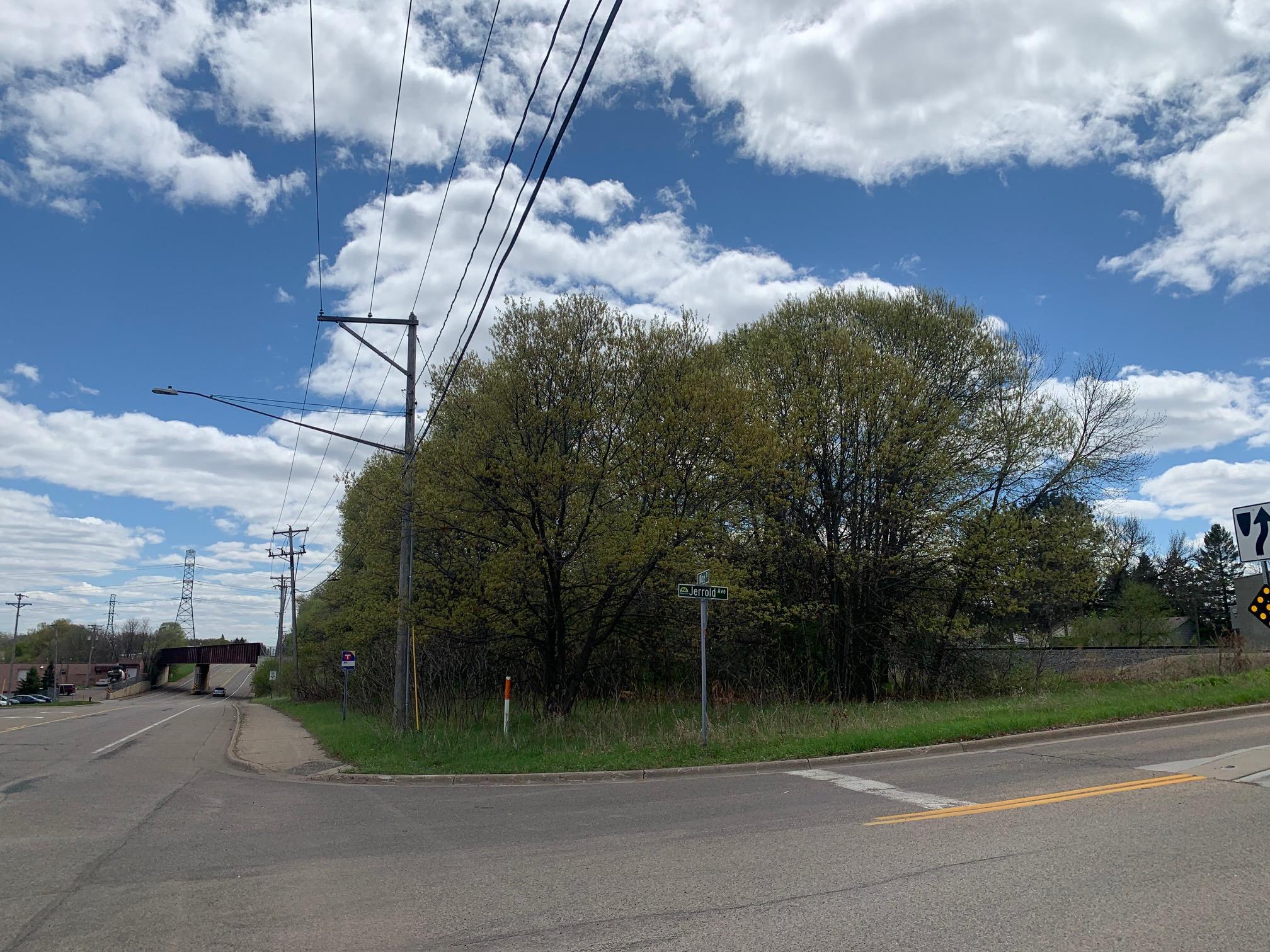 1st image of 32xx Rice St, Saint Paul, MN 55126 | MLS# 7127114