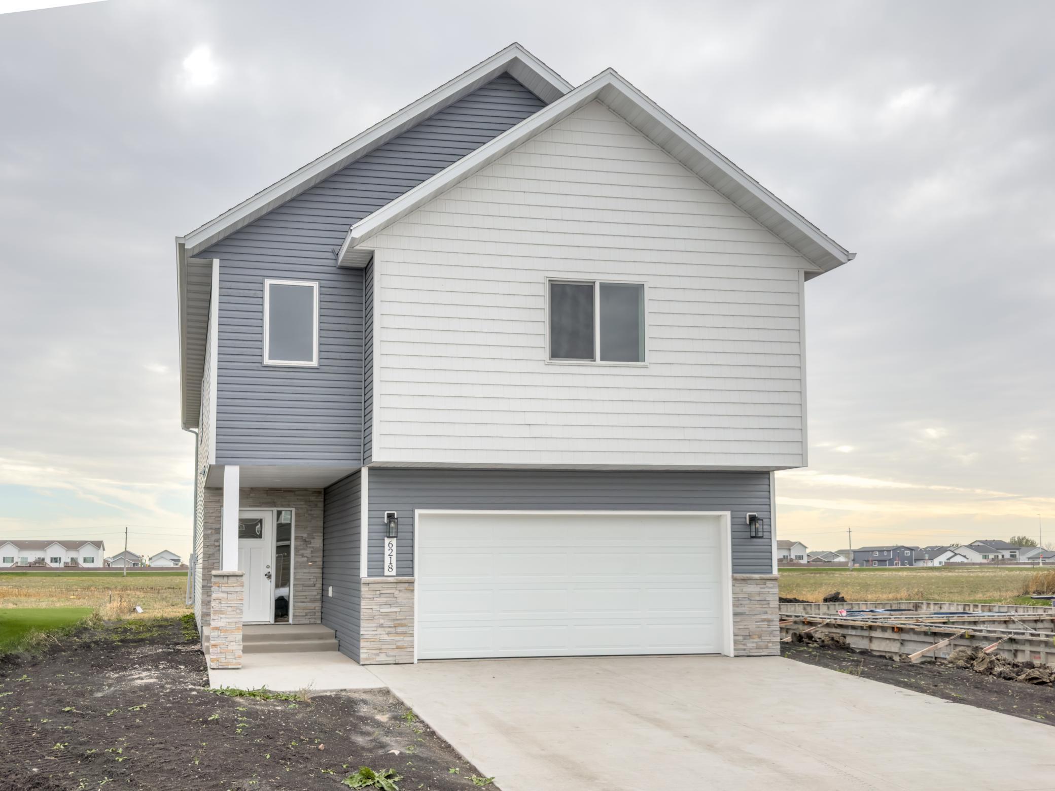 1st image of 1872 19th Ave N, Wahpeton, ND 58075 | MLS# 7127147