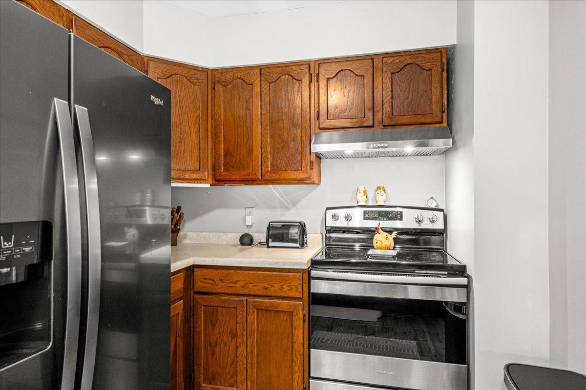 2nd image of 3821 W 7th St, Duluth, MN 55807 | MLS# 7127176