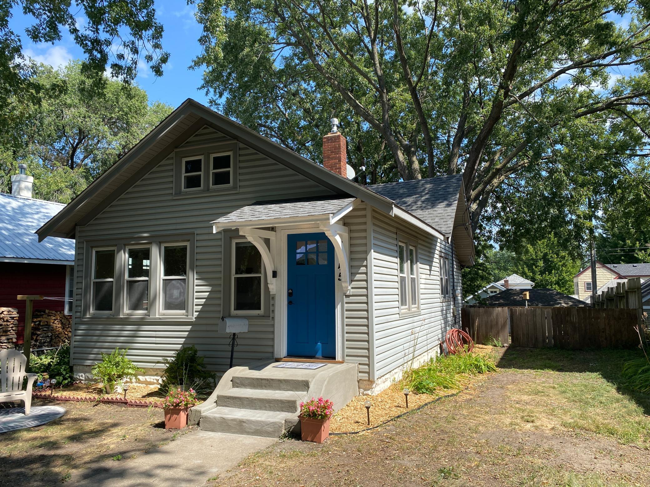 2nd image of 3945 23rd Ave S, Minneapolis, MN 55407 | MLS# 7127182