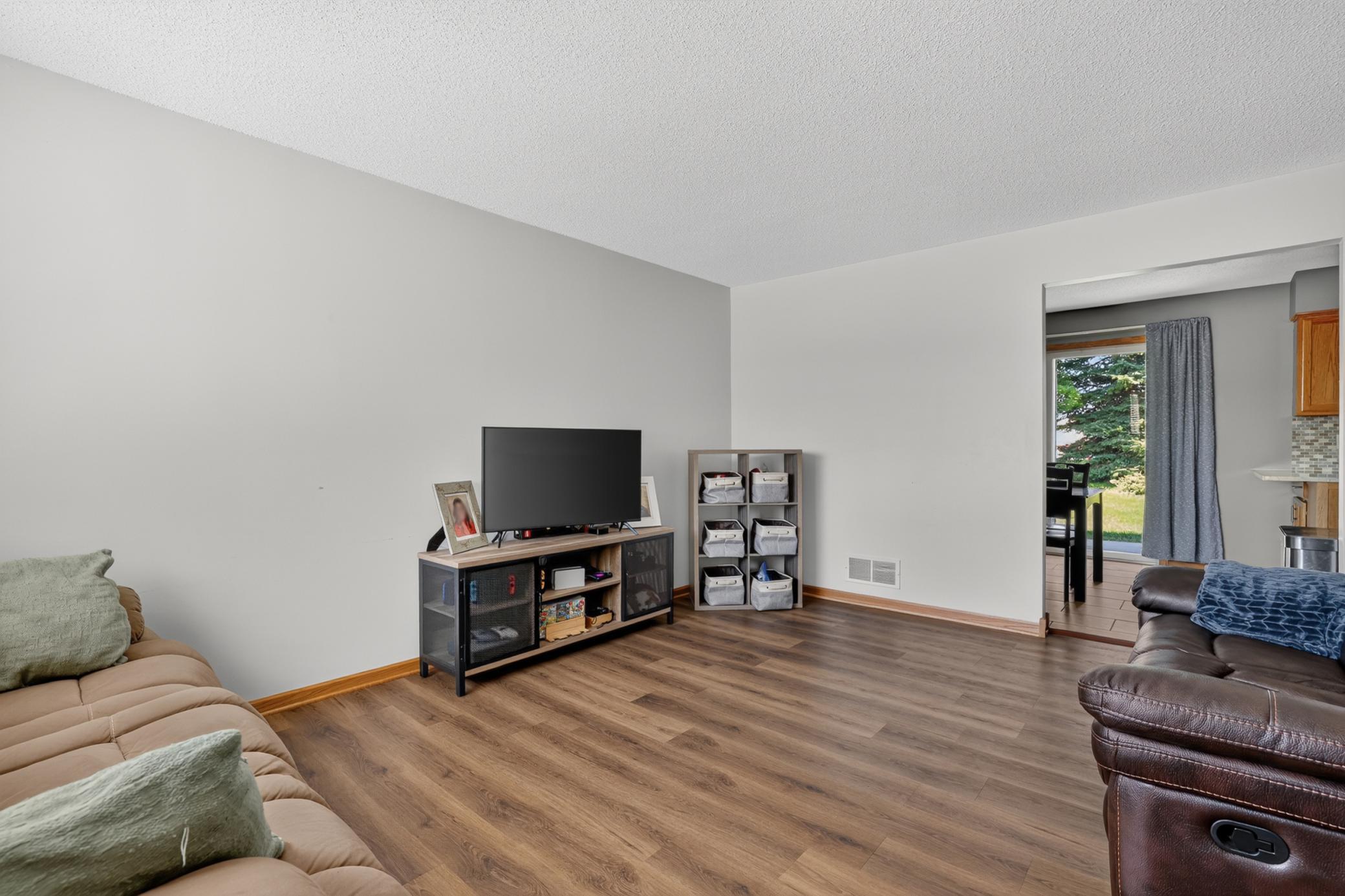 4th image of 310 10Th Ave Nw, Byron, MN 55920 | MLS# 7127194