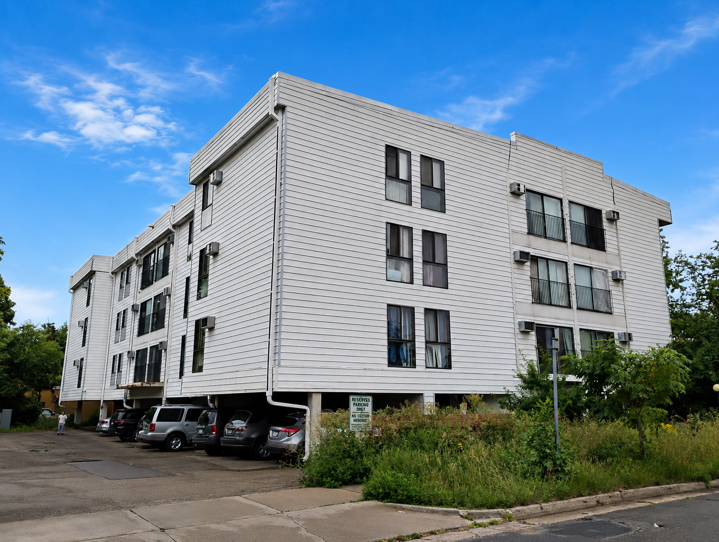 1st image of 925 30th Ave S #206, Minneapolis, MN 55406 | MLS# 7127220