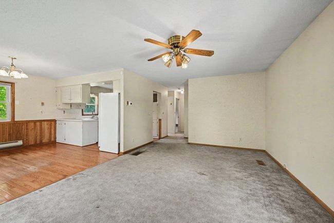 2nd image of 10895 Bechtold Rd, Rogers, MN 55374 | MLS# 7127223