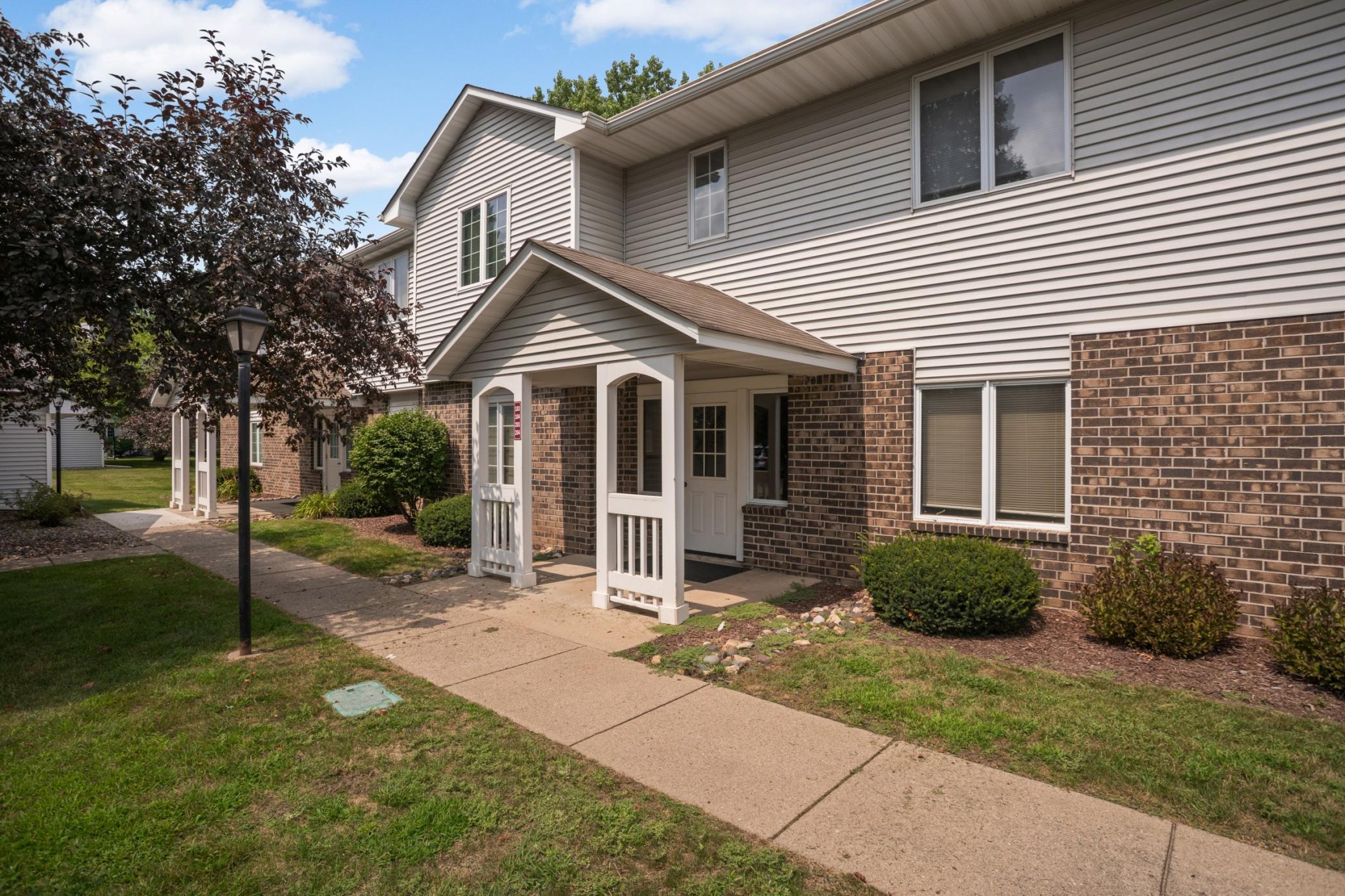 1st image of 3575 Blue Jay Wy #103, Saint Paul, MN 55123 | MLS# 7127279