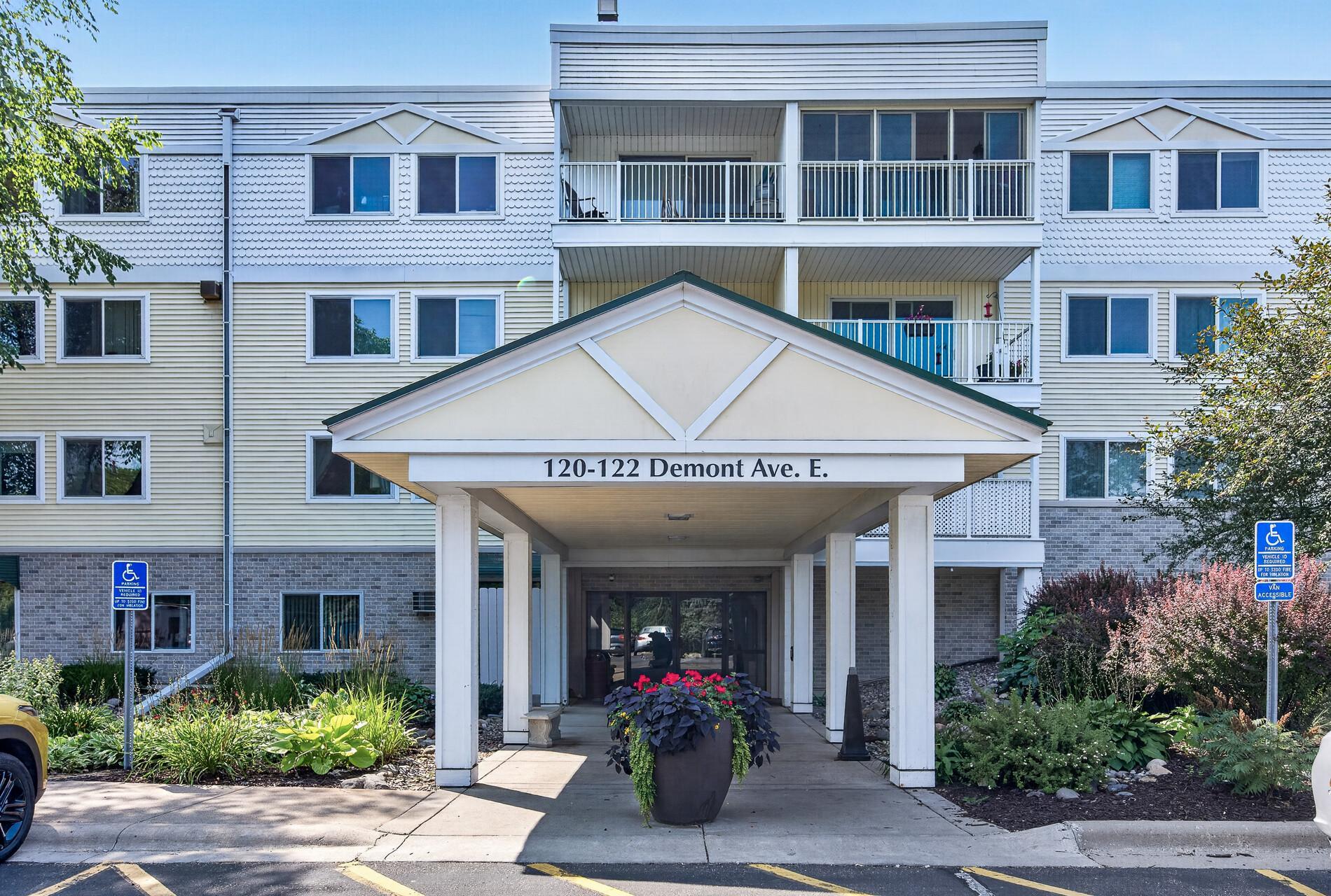 3rd image of 122 Demont Ave E #362, Saint Paul, MN 55117 | MLS# 7127280