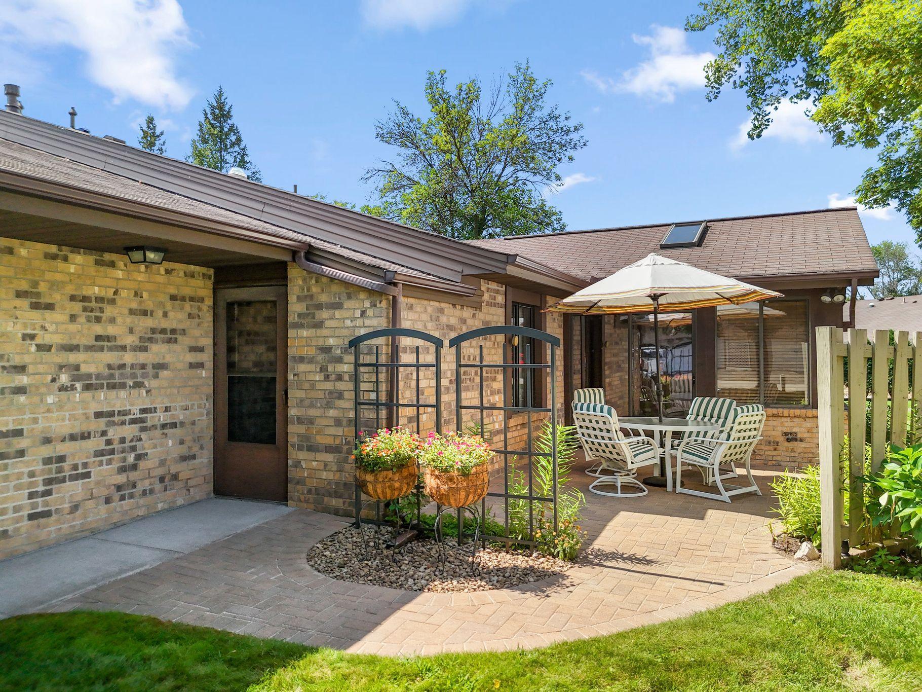 2nd image of 1025 Xene Ln N, Plymouth, MN 55447 | MLS# 7127284