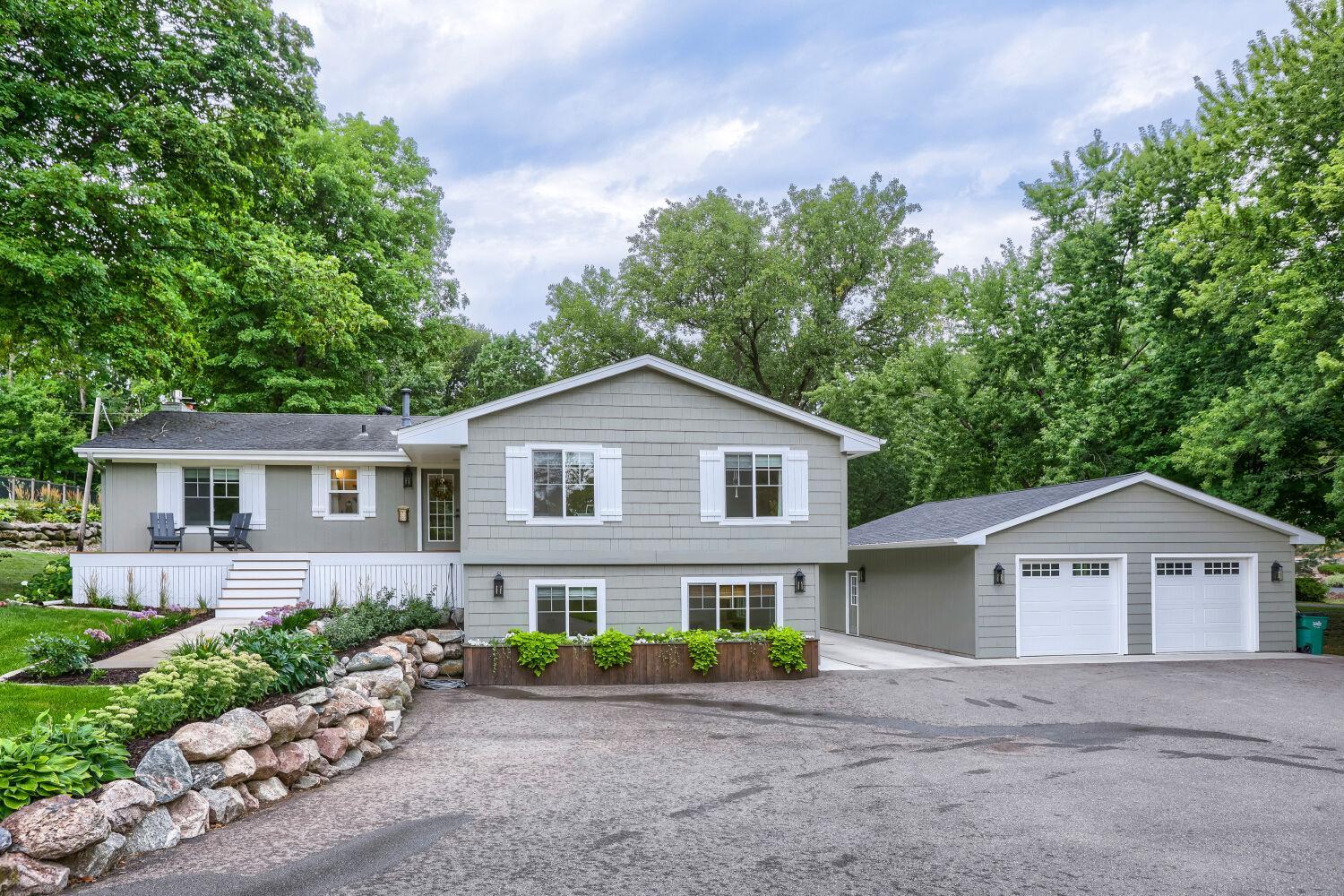 1st image of 8605 Maple Grove Pkwy N, Maple Grove, MN 55311 | MLS# 7127320