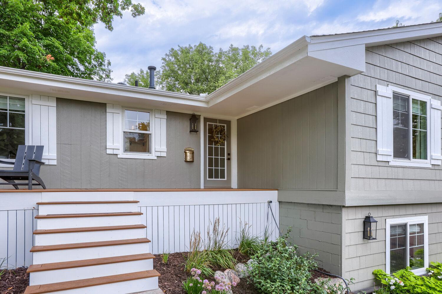 2nd image of 8605 Maple Grove Pkwy N, Maple Grove, MN 55311 | MLS# 7127320