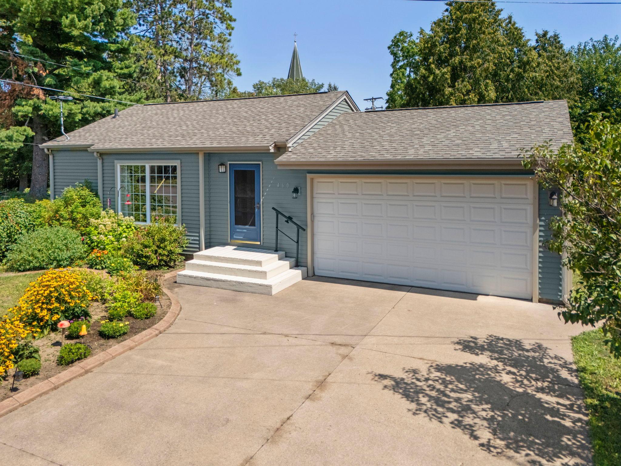 2nd image of 460 S Grey Ave, Rush City, MN 55069 | MLS# 7127332