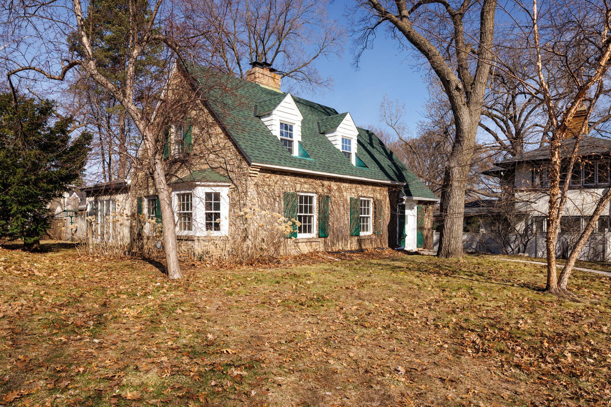 16th image of 2740 Thomas Avenue S, Minneapolis, MN 55416 | MLS# 7127336