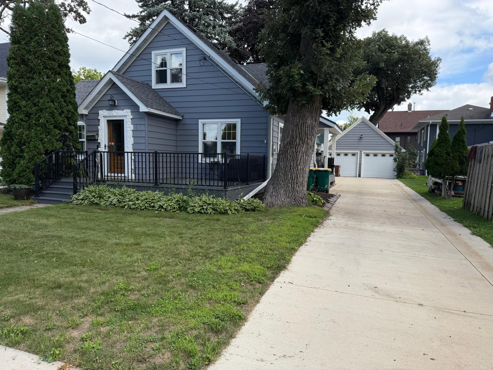 1st image of 610 Park Ave, Albert Lea, MN 56007 | MLS# 7127353