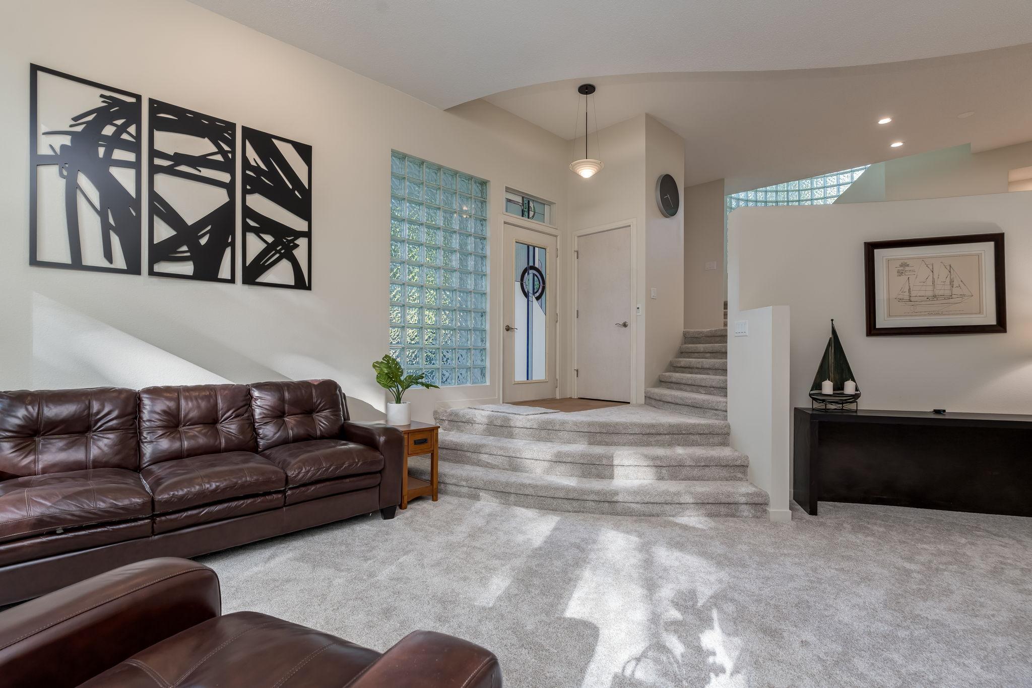 5th image of 317 Meadow Woods Dr, Mankato, MN 56001 | MLS# 7127355