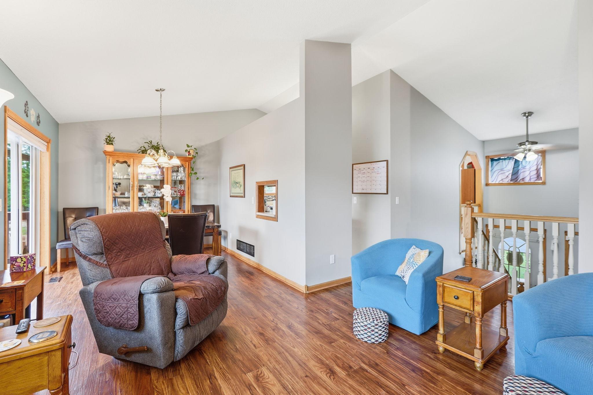 4th image of 500 Maple Knoll Wy Nw, Saint Michael, MN 55376 | MLS# 7127356