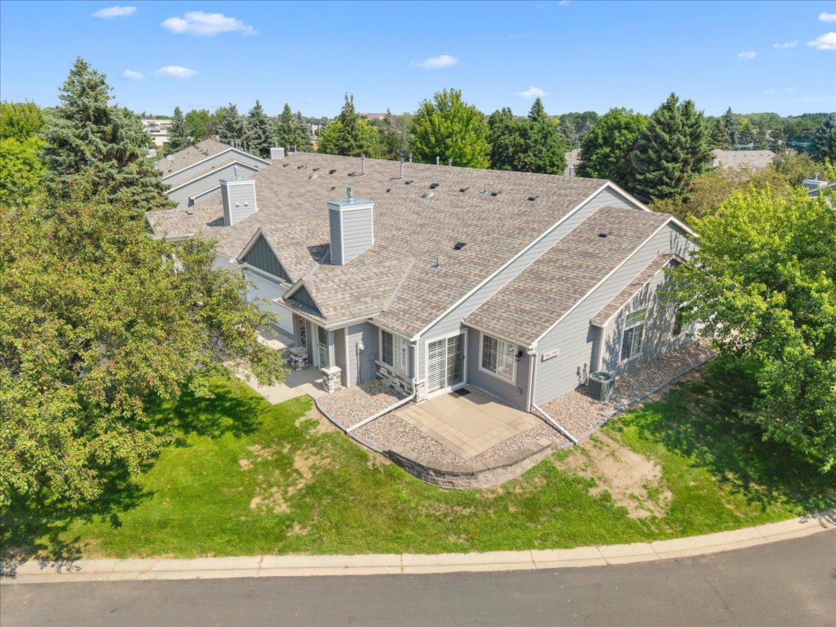3rd image of 9961 Tamarack Cvs, Saint Paul, MN 55125 | MLS# 7127387