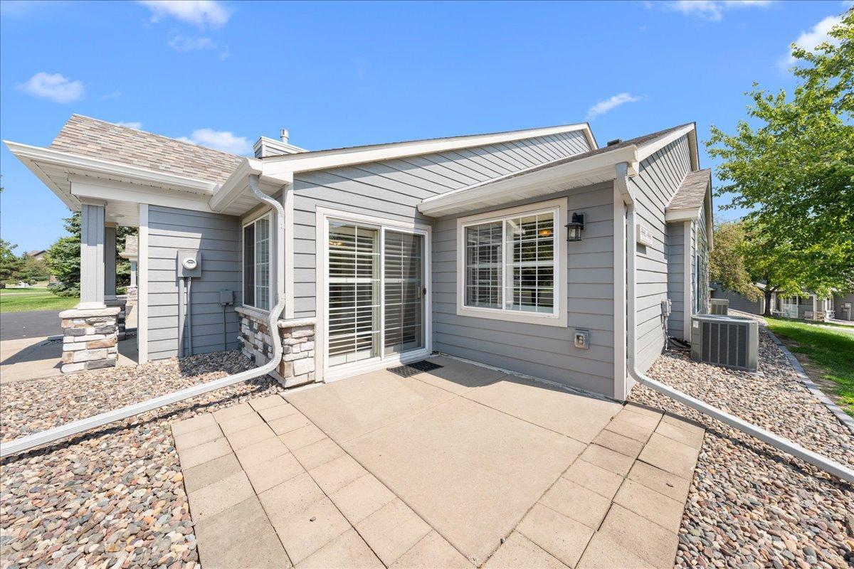 5th image of 9961 Tamarack Cvs, Saint Paul, MN 55125 | MLS# 7127387