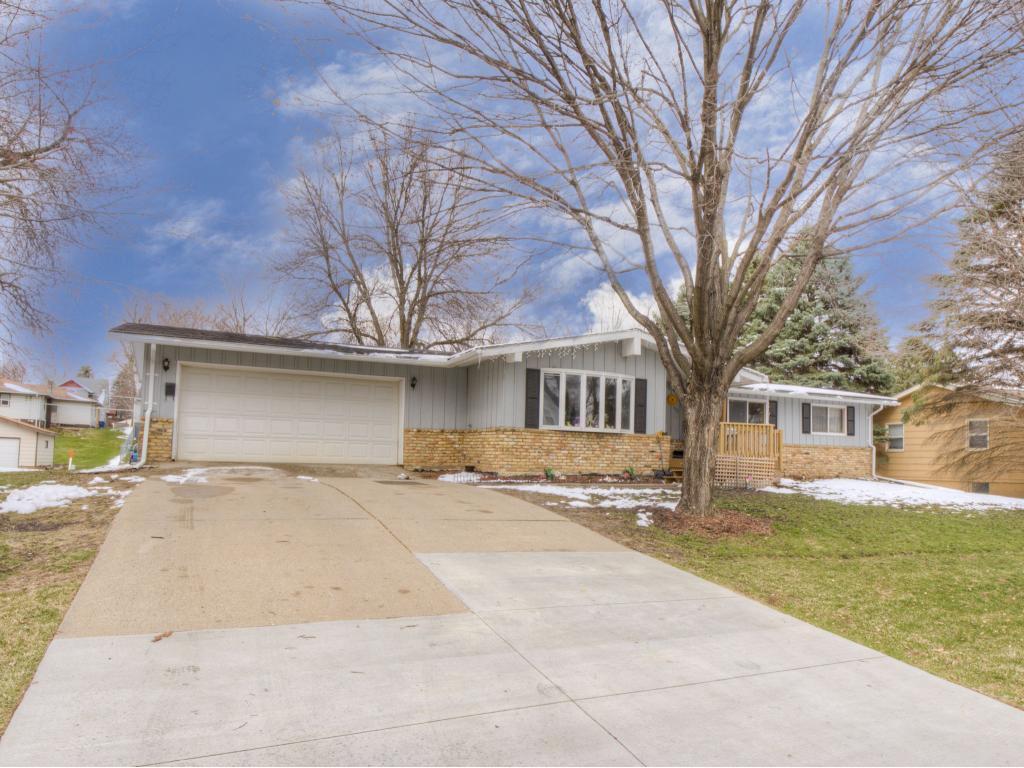 1st image of 332 W 2nd St, Waconia, MN 55387 | MLS# 7127421