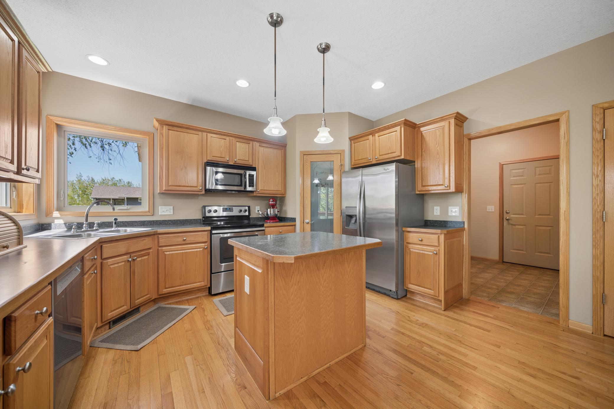5th image of 1017 Provence Ln, Belle Plaine, MN 56011 | MLS# 7127464