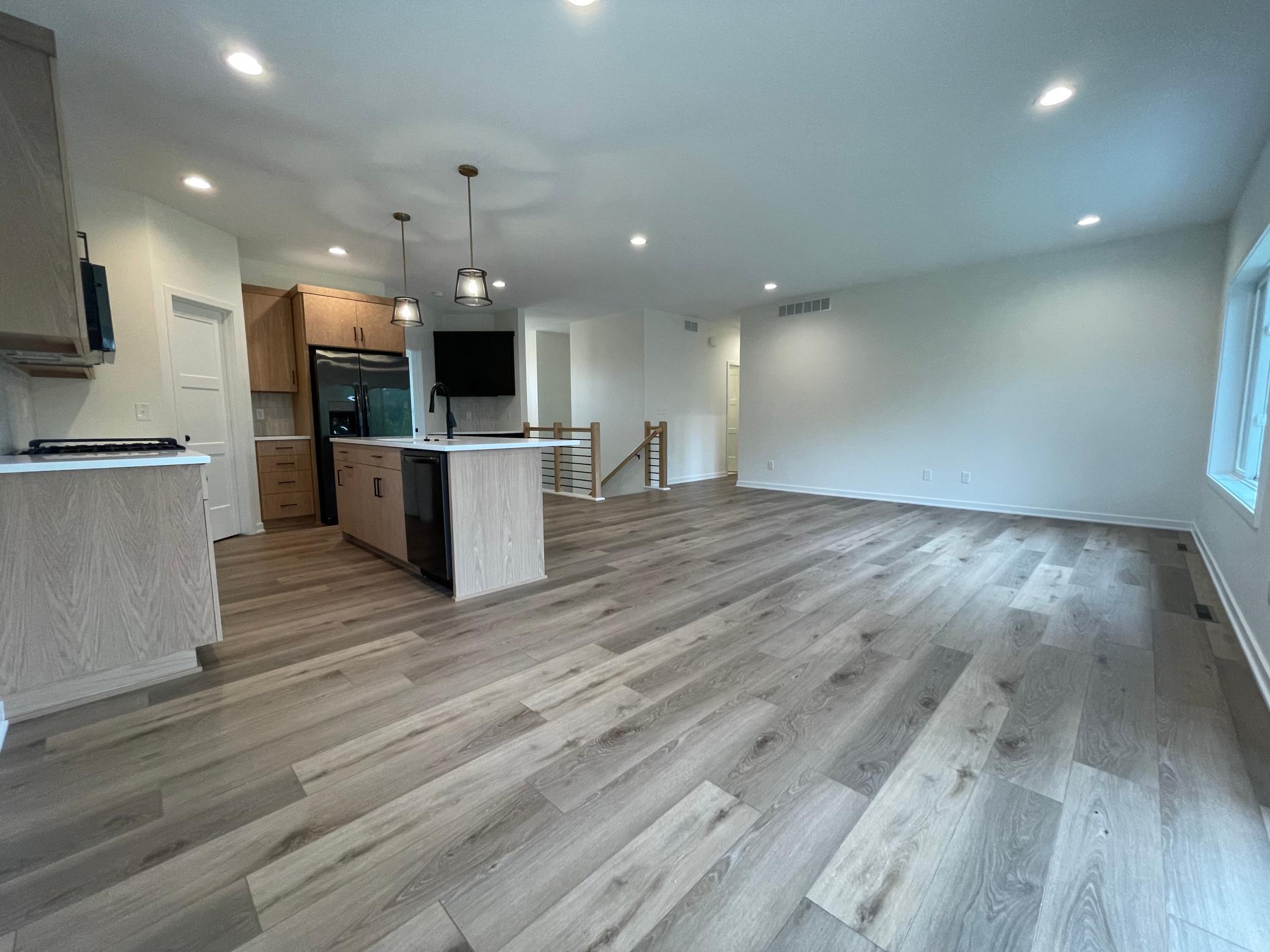 4th image of 3503 Stonehedge Dr Ne, Rochester, MN 55906 | MLS# 7127465