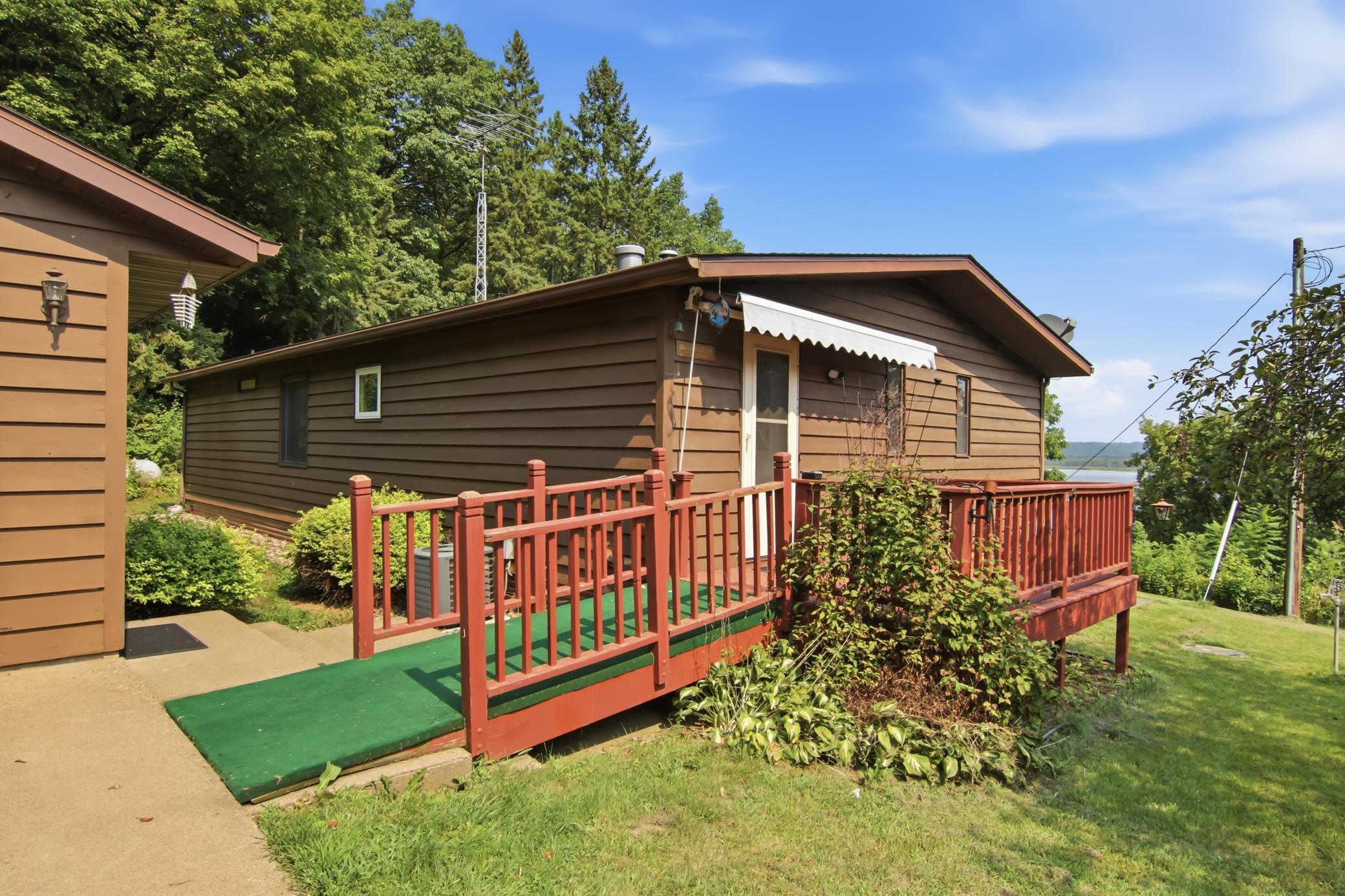 2nd image of 22320 708th St, Lake City, MN 55041 | MLS# 7127477